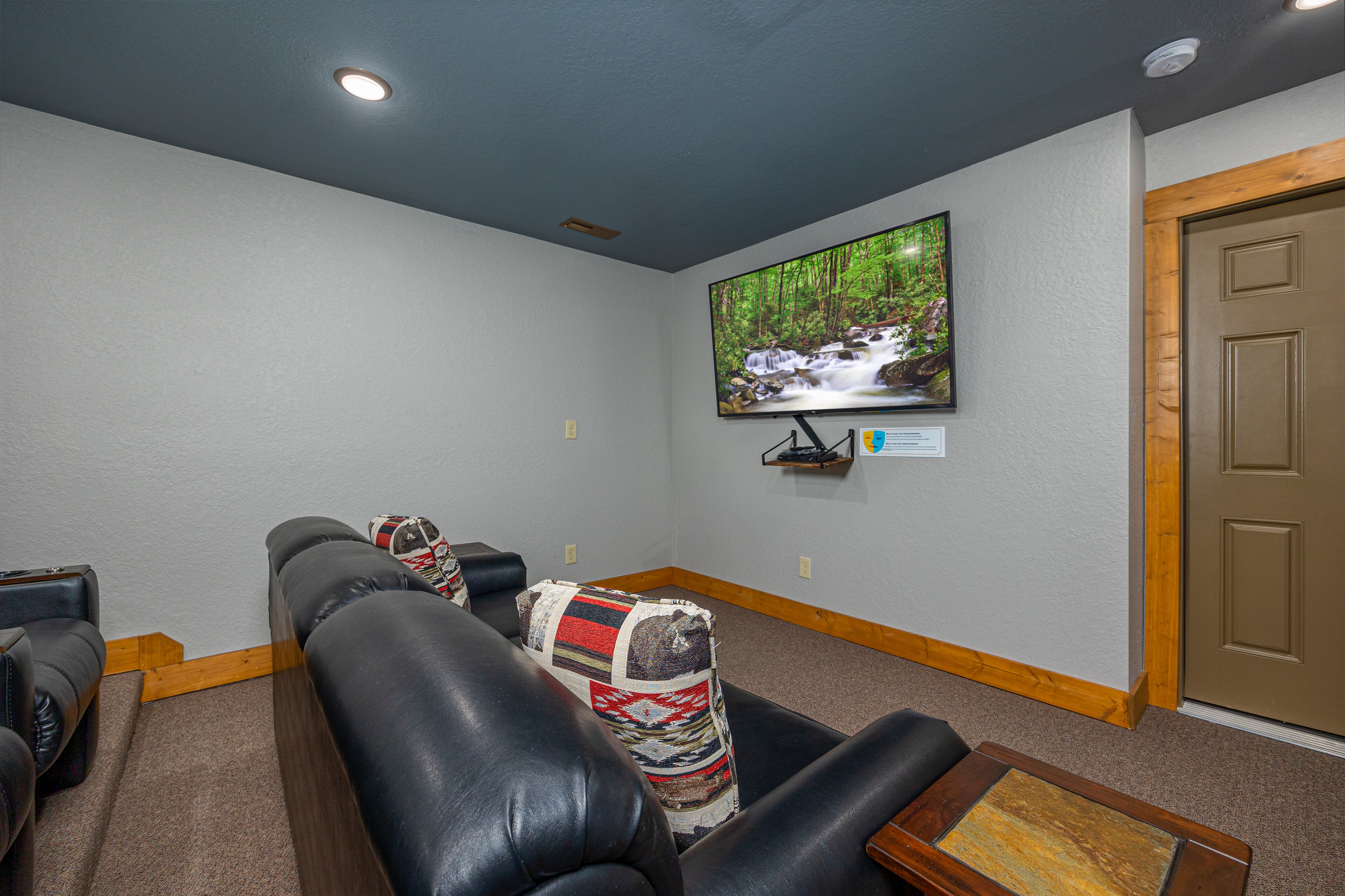 Mountain Sunrise Pool Cottage | Photo 12