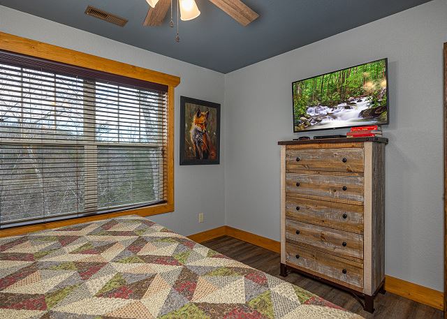 Mountain Sunrise Pool Cottage | Photo 21