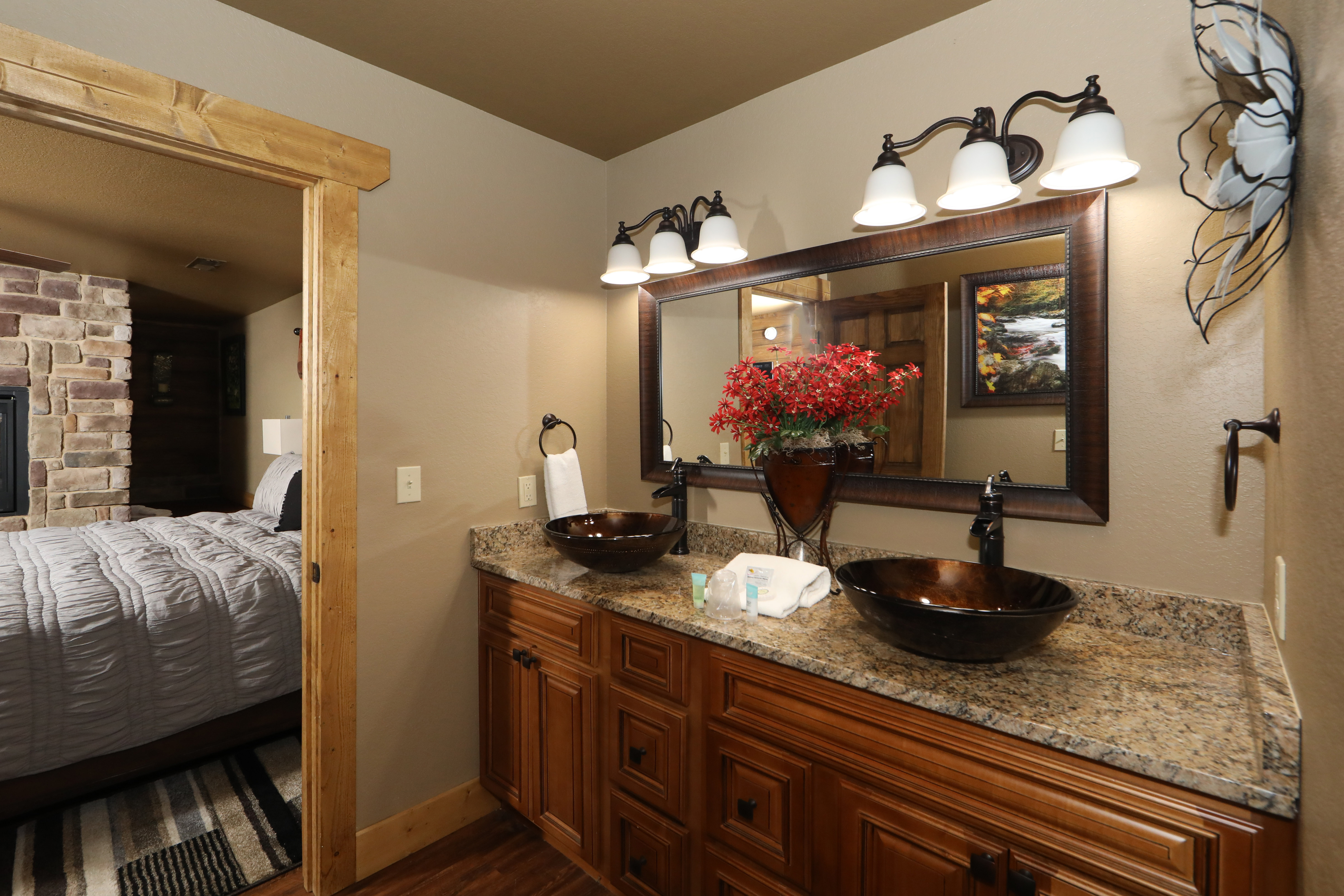 Movie Dive-Inn | Photo 20