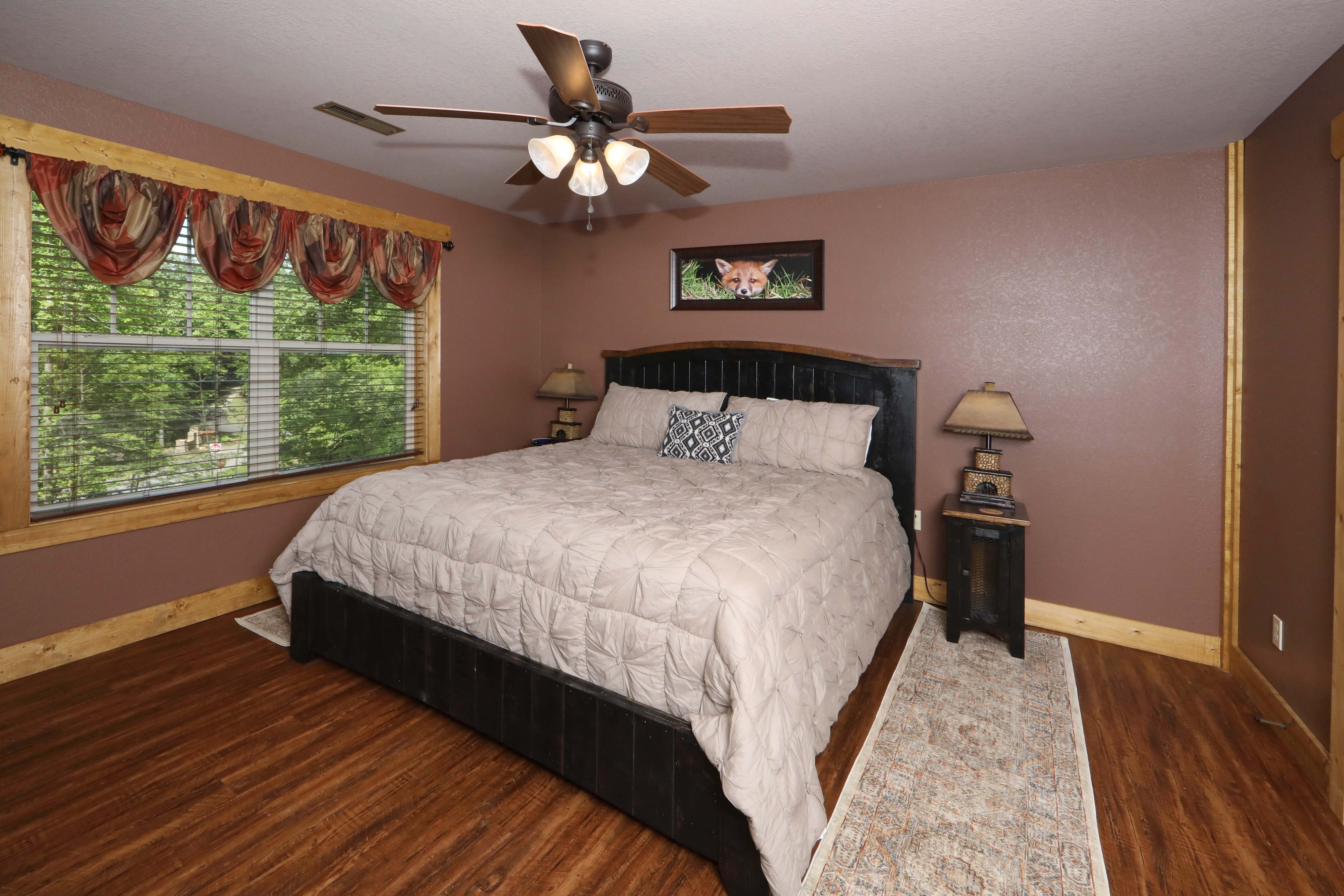 Movie Dive-Inn | Photo 22