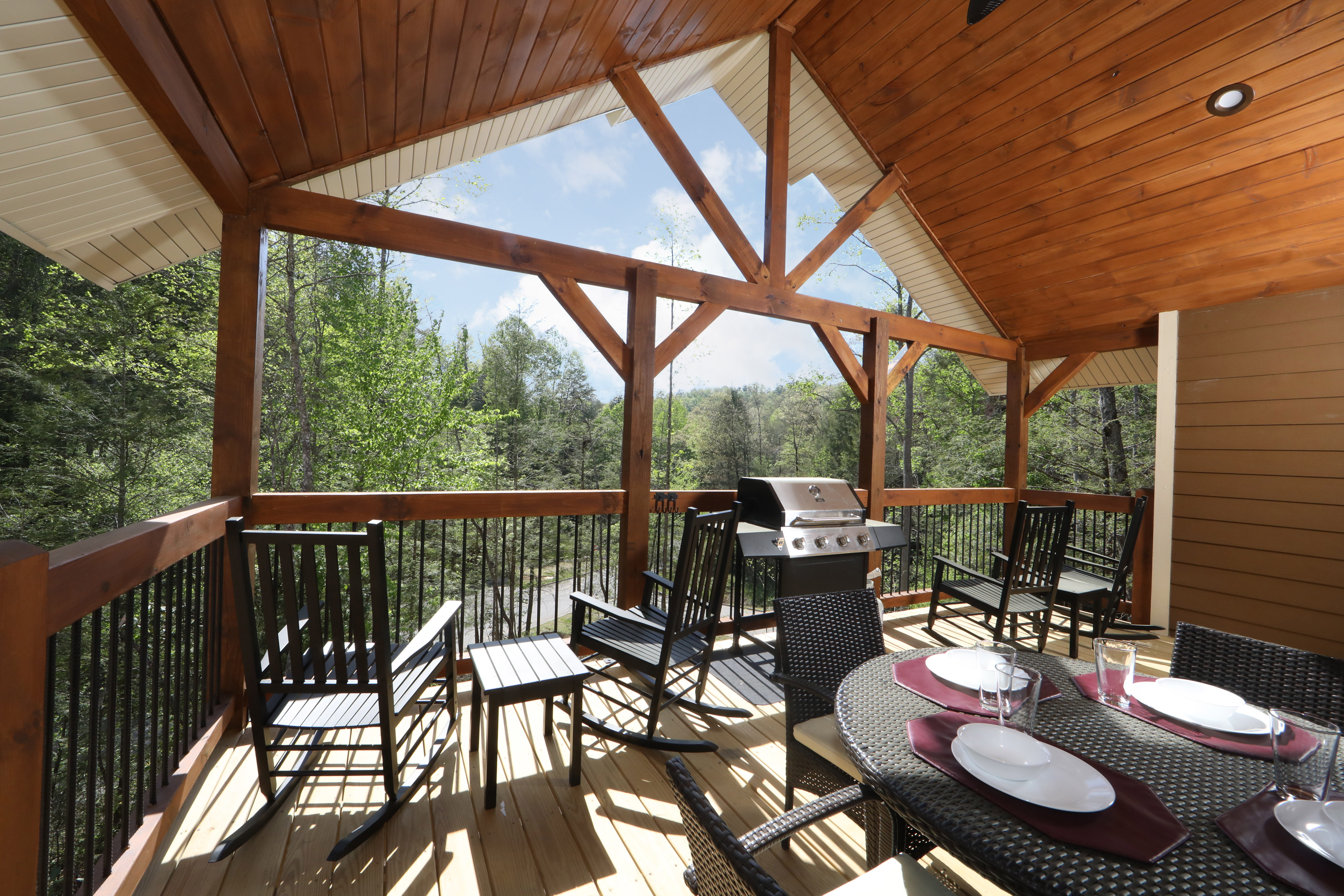 Movie Dive-Inn | Photo 35