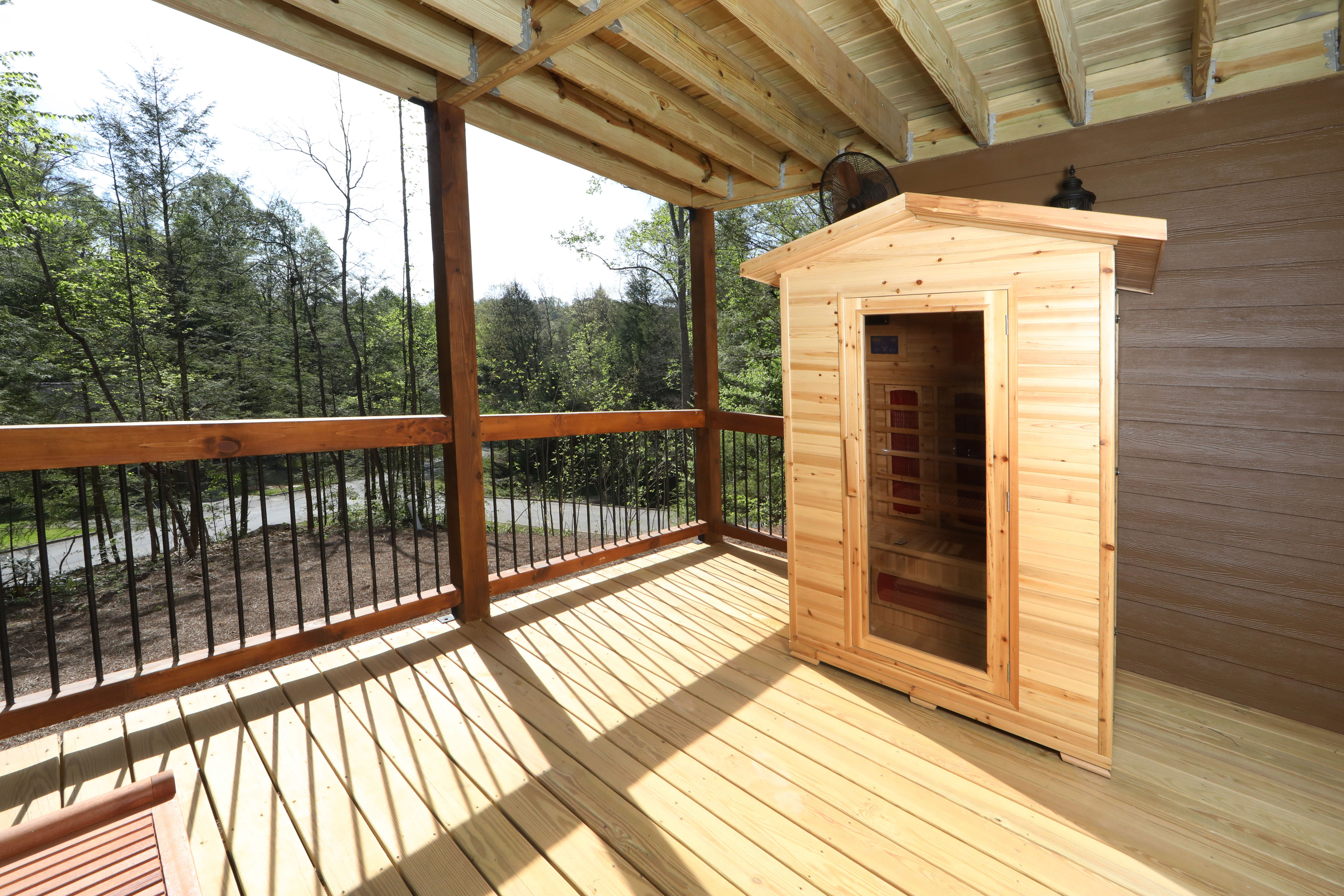 Movie Dive-Inn | Photo 33