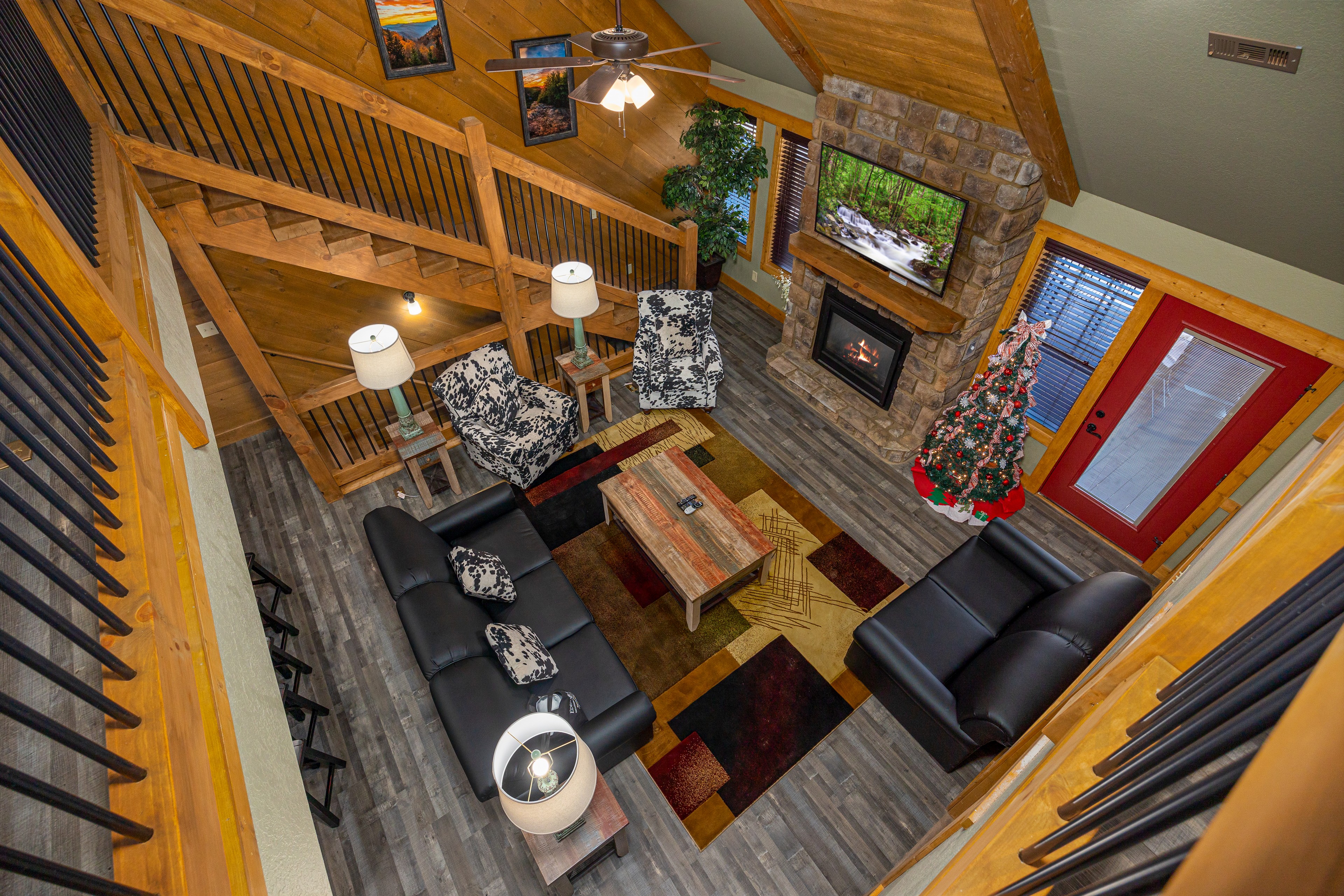 Poolside Paradise | Photo 39