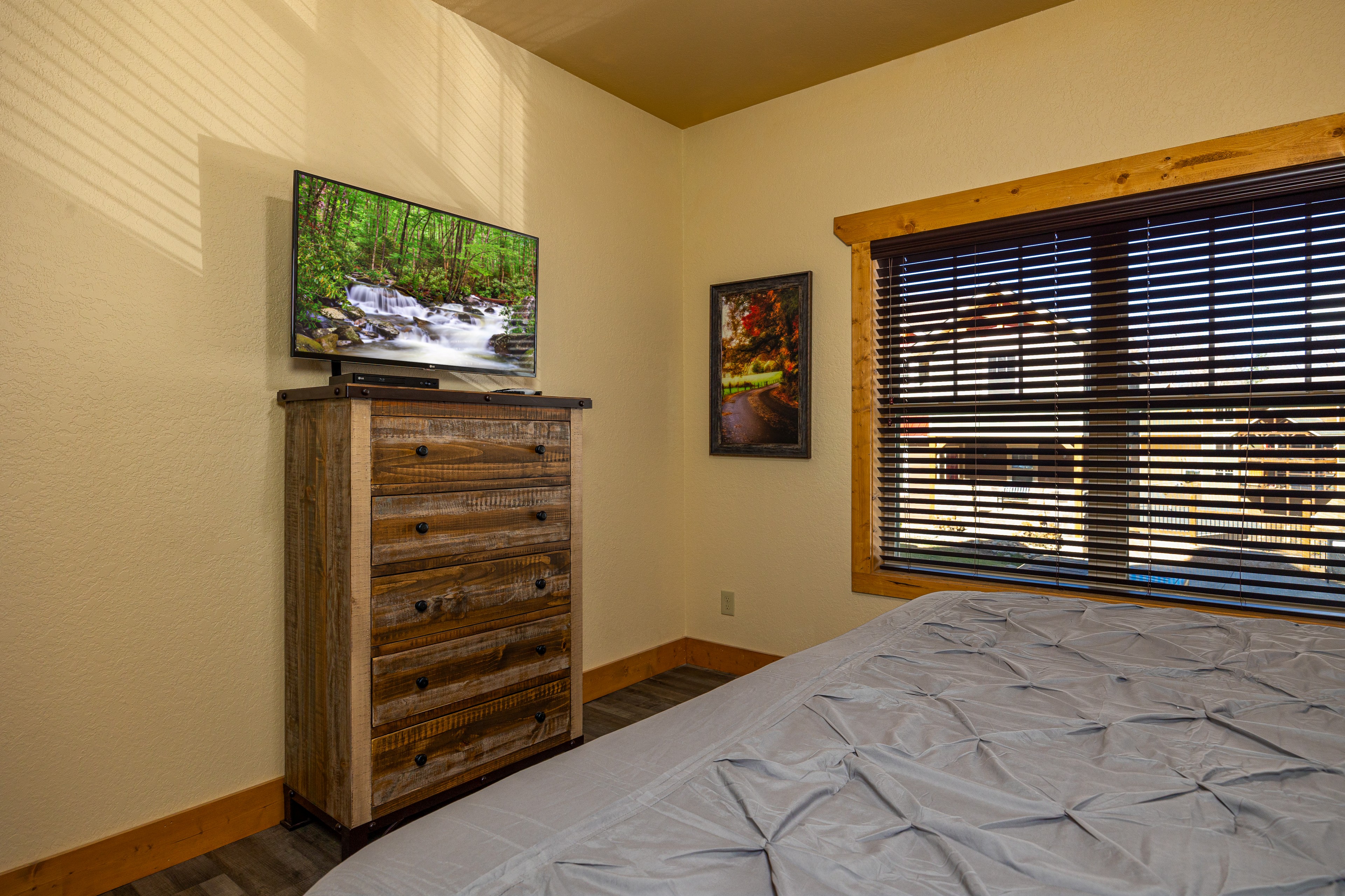 Poolside Paradise | Photo 24