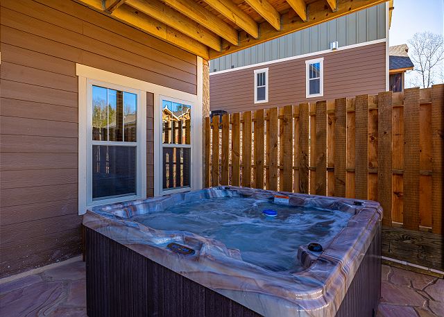 Poolside Paradise | Photo 6