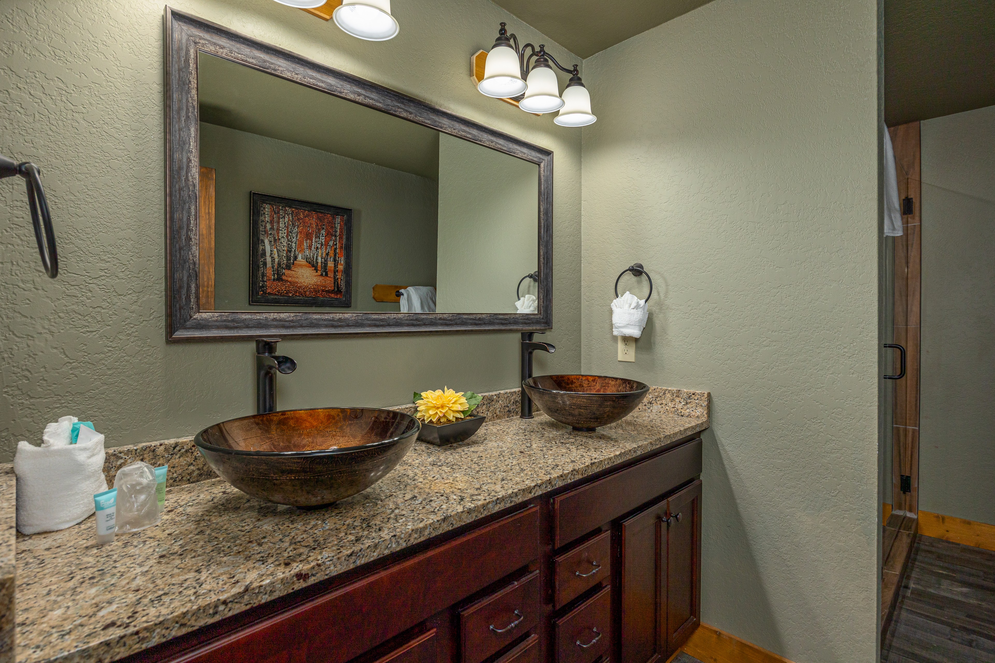 Poolside Paradise | Photo 15