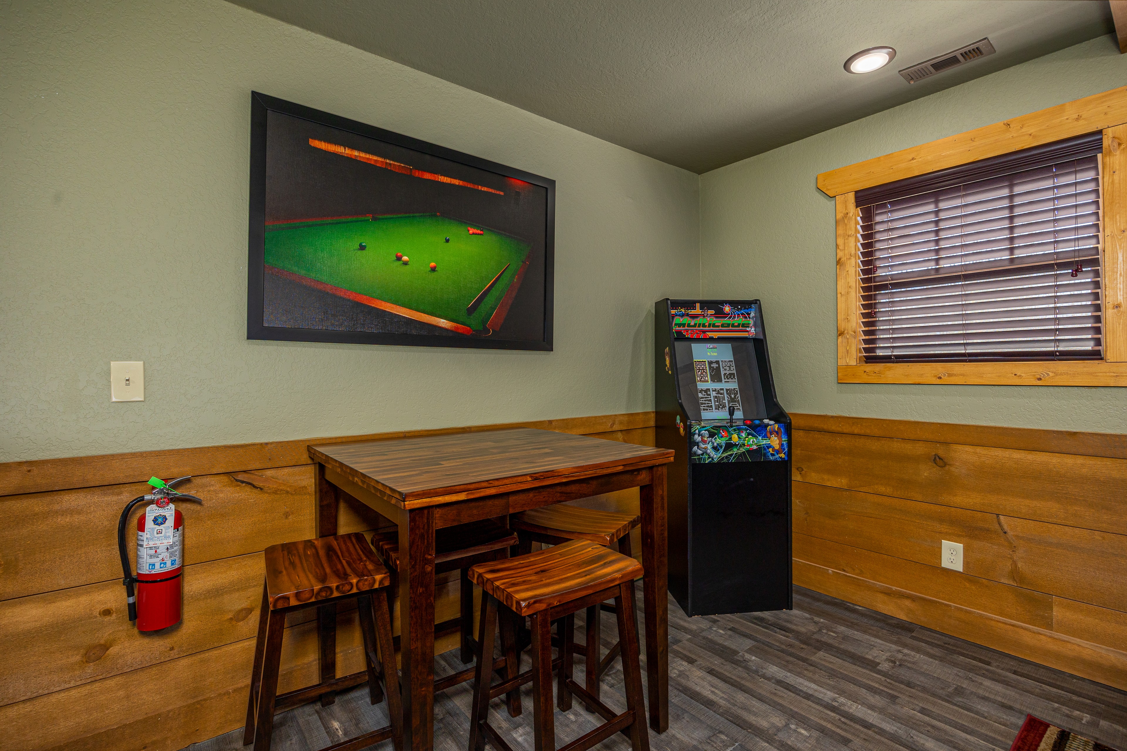 Poolside Paradise | Photo 18