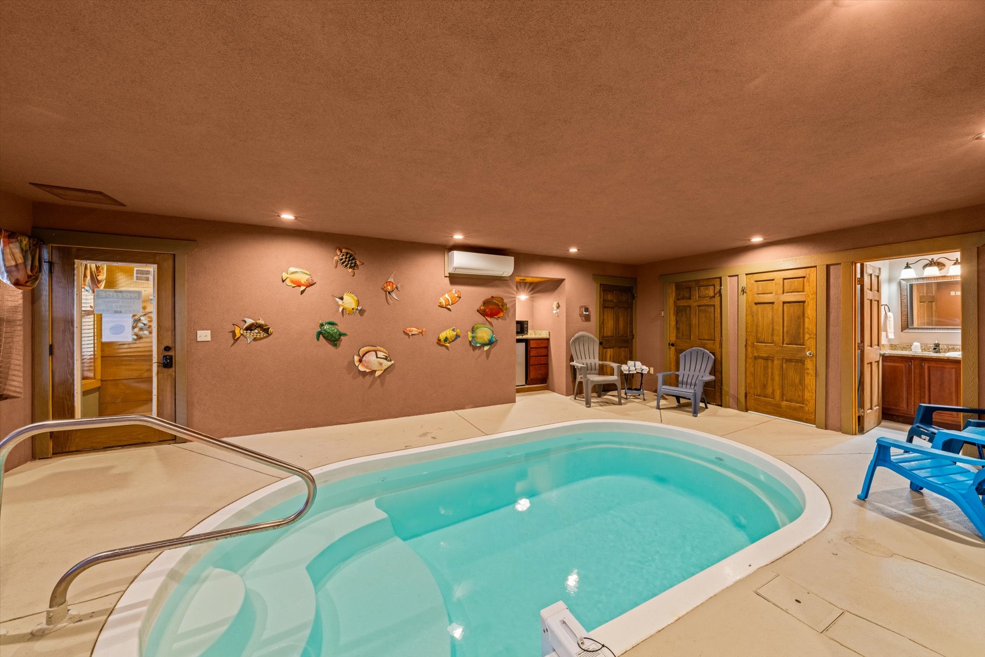 Splash Mansion | Photo 1