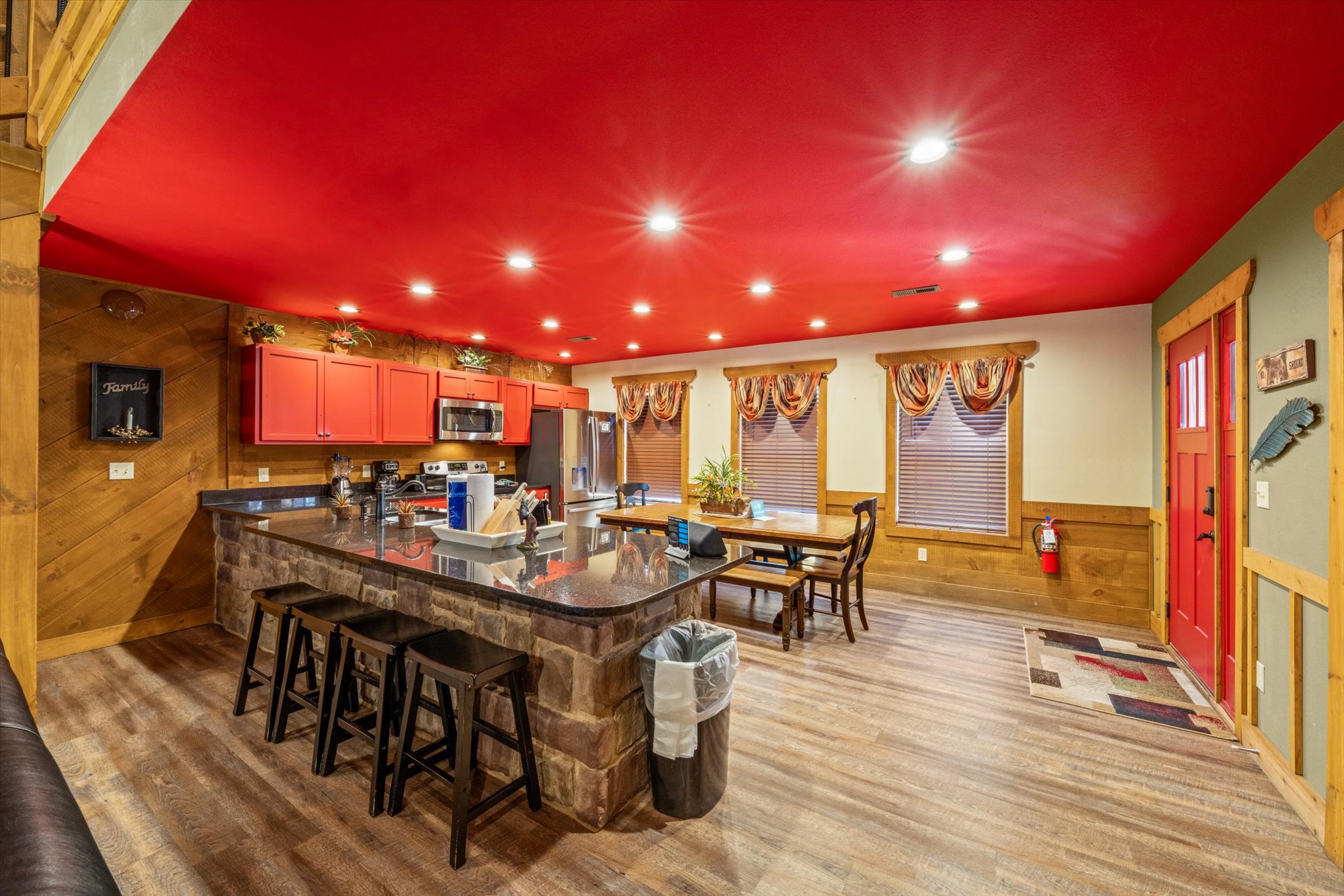 Splash Mansion | Photo 9