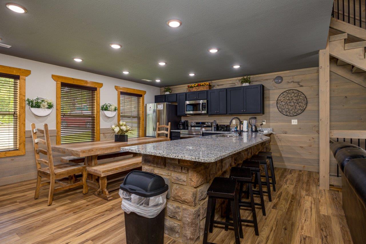 Tri Star Lodge | Photo 13