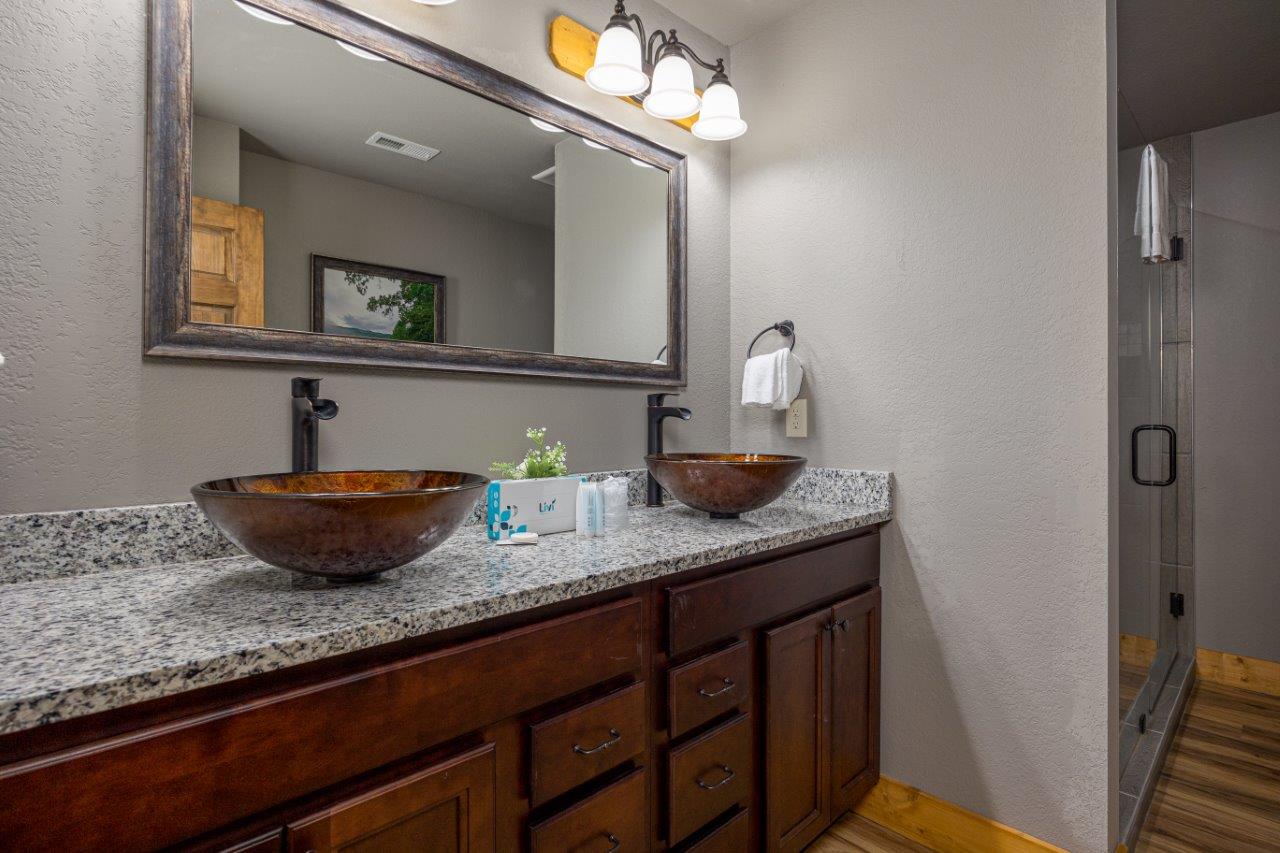 Tri Star Lodge | Photo 18