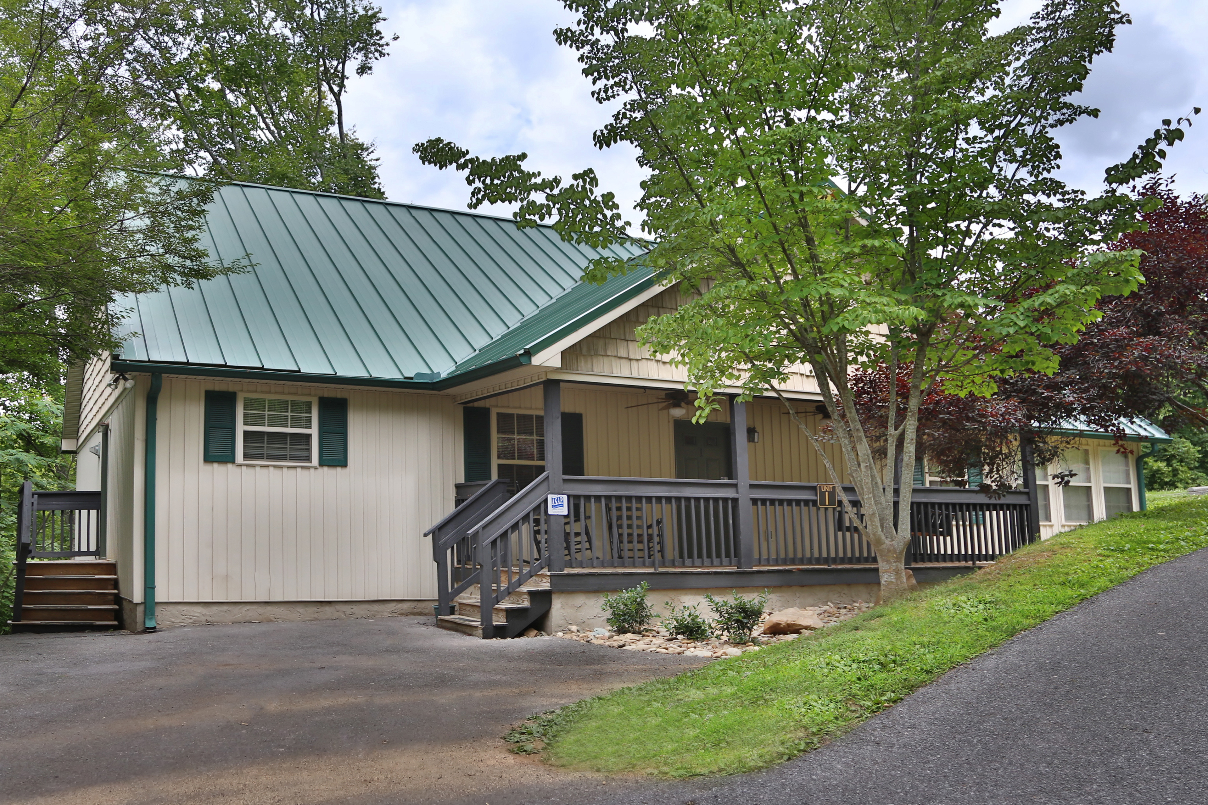 Holly Grove 1 | Photo 34