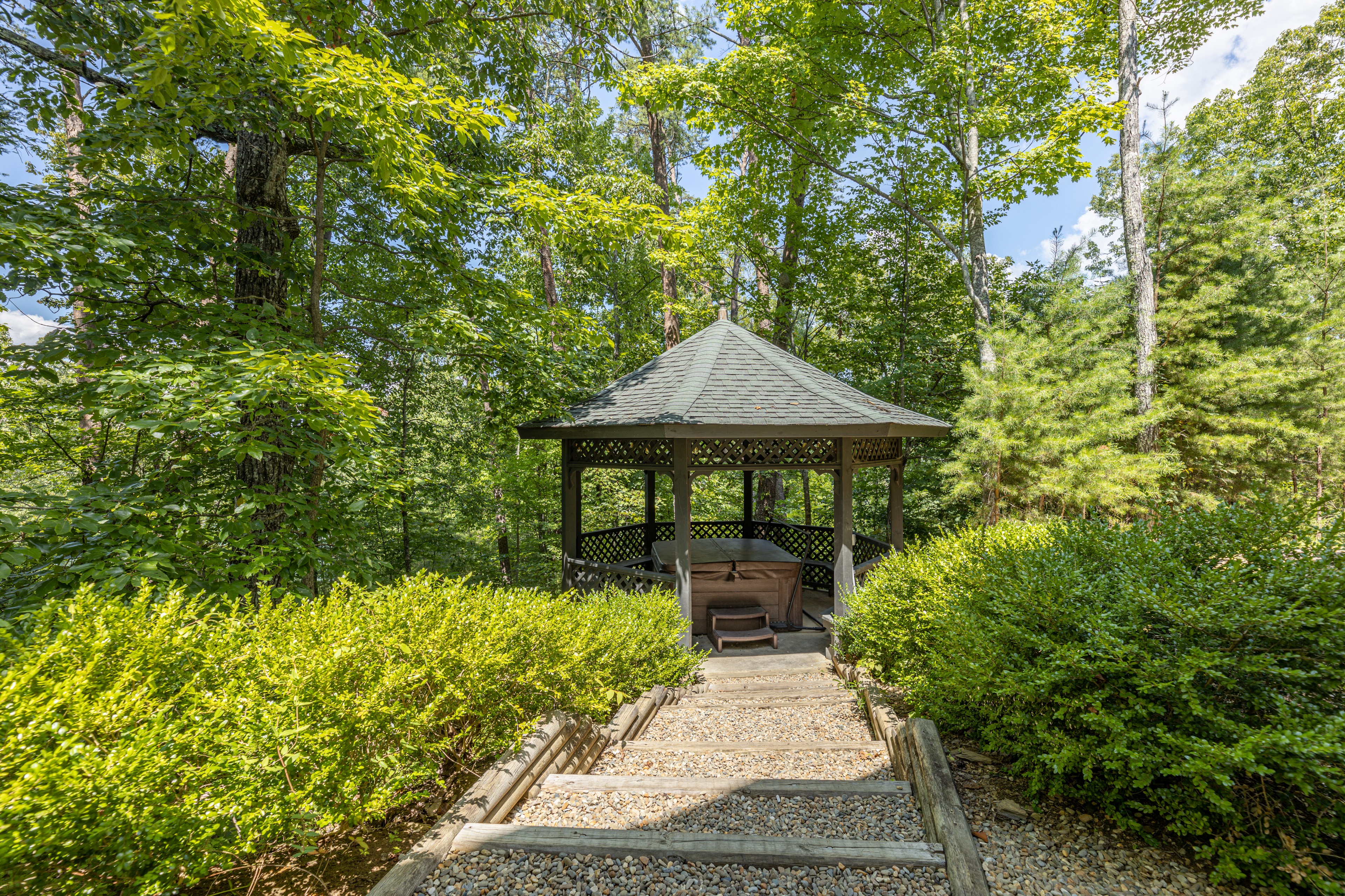 Magnolia Place 5 | Photo 12