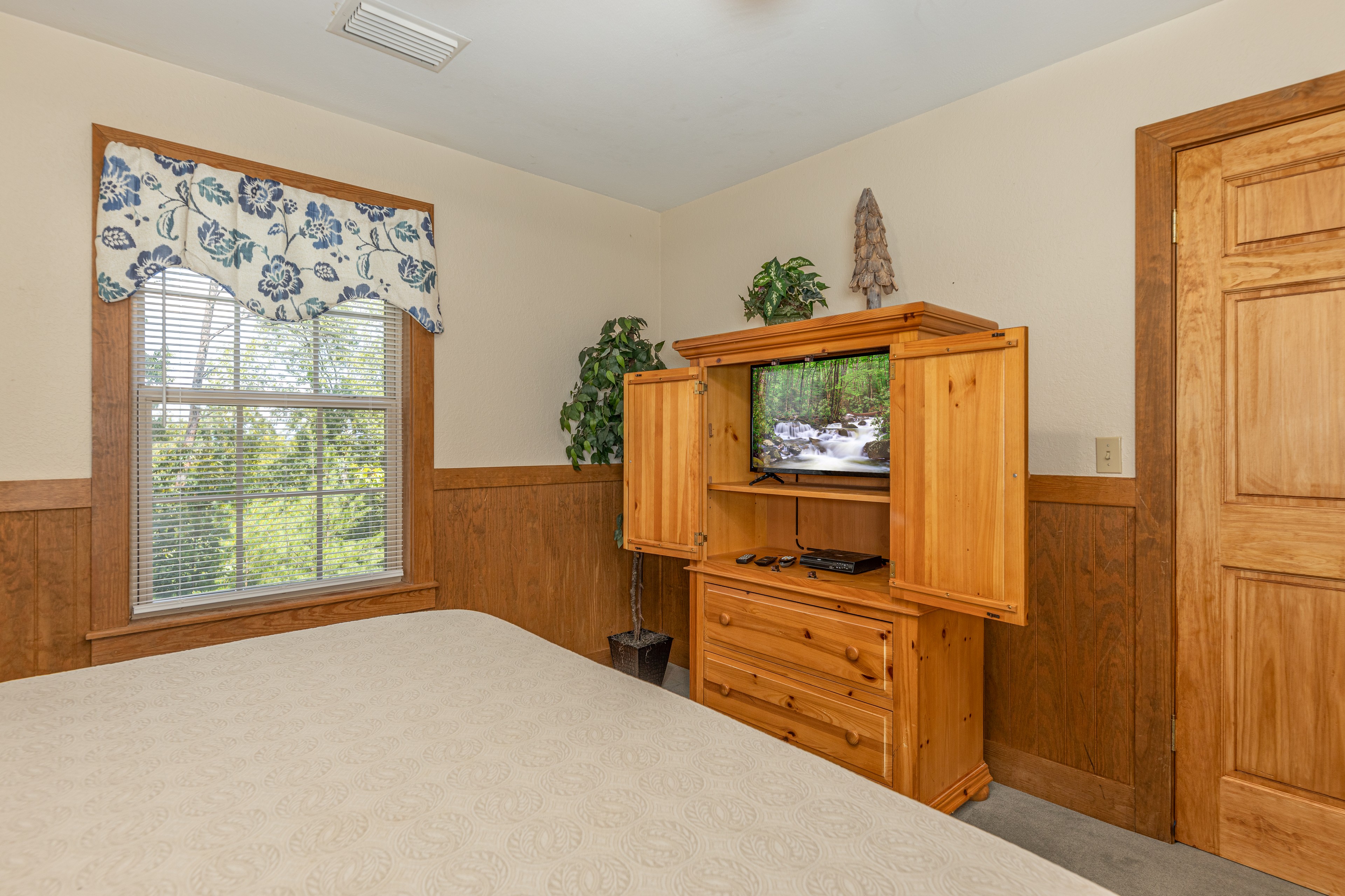 Magnolia Place 5 | Photo 31