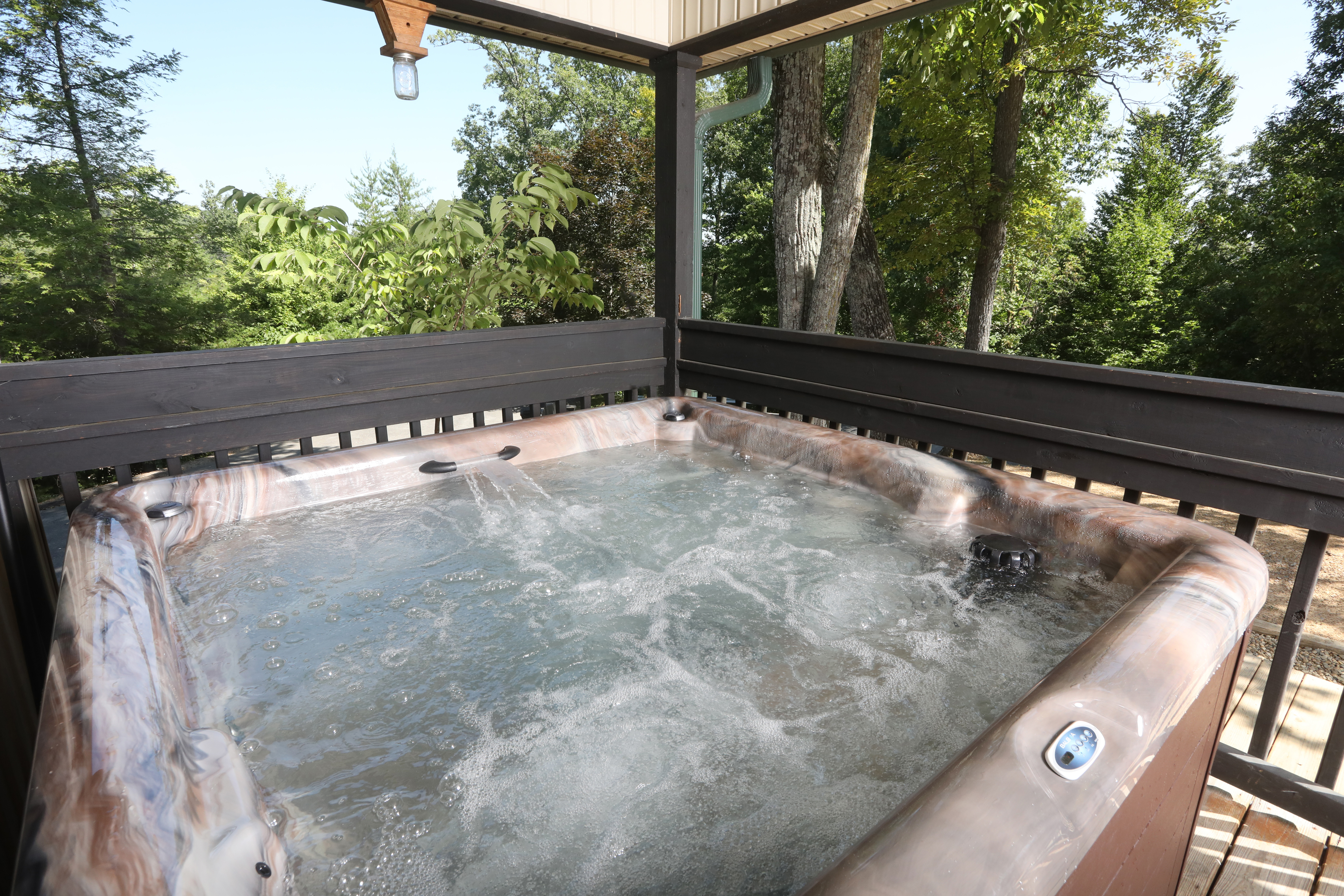 Oak Tree Lodge | Photo 20