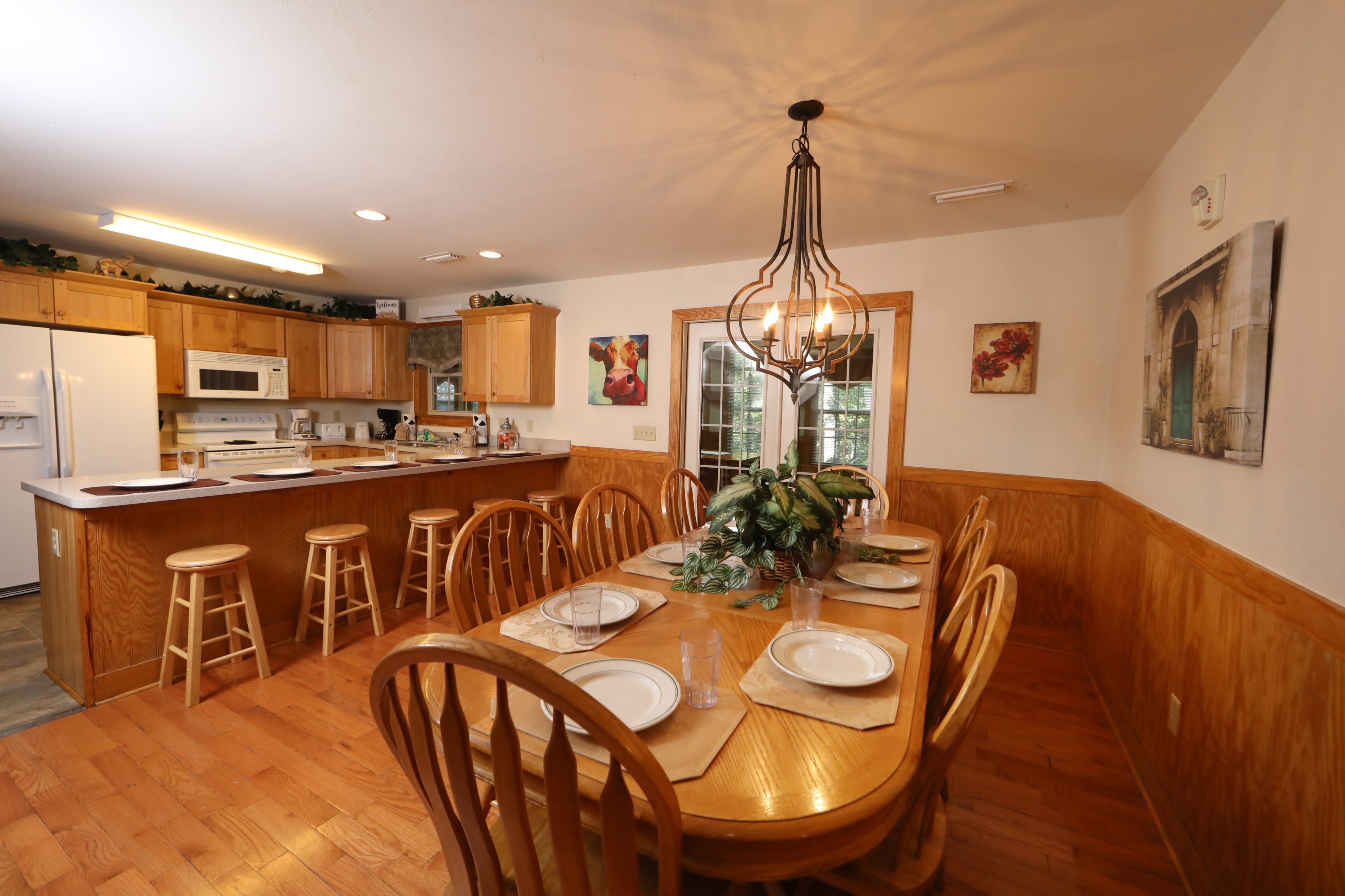 Oak Tree Lodge | Photo 9