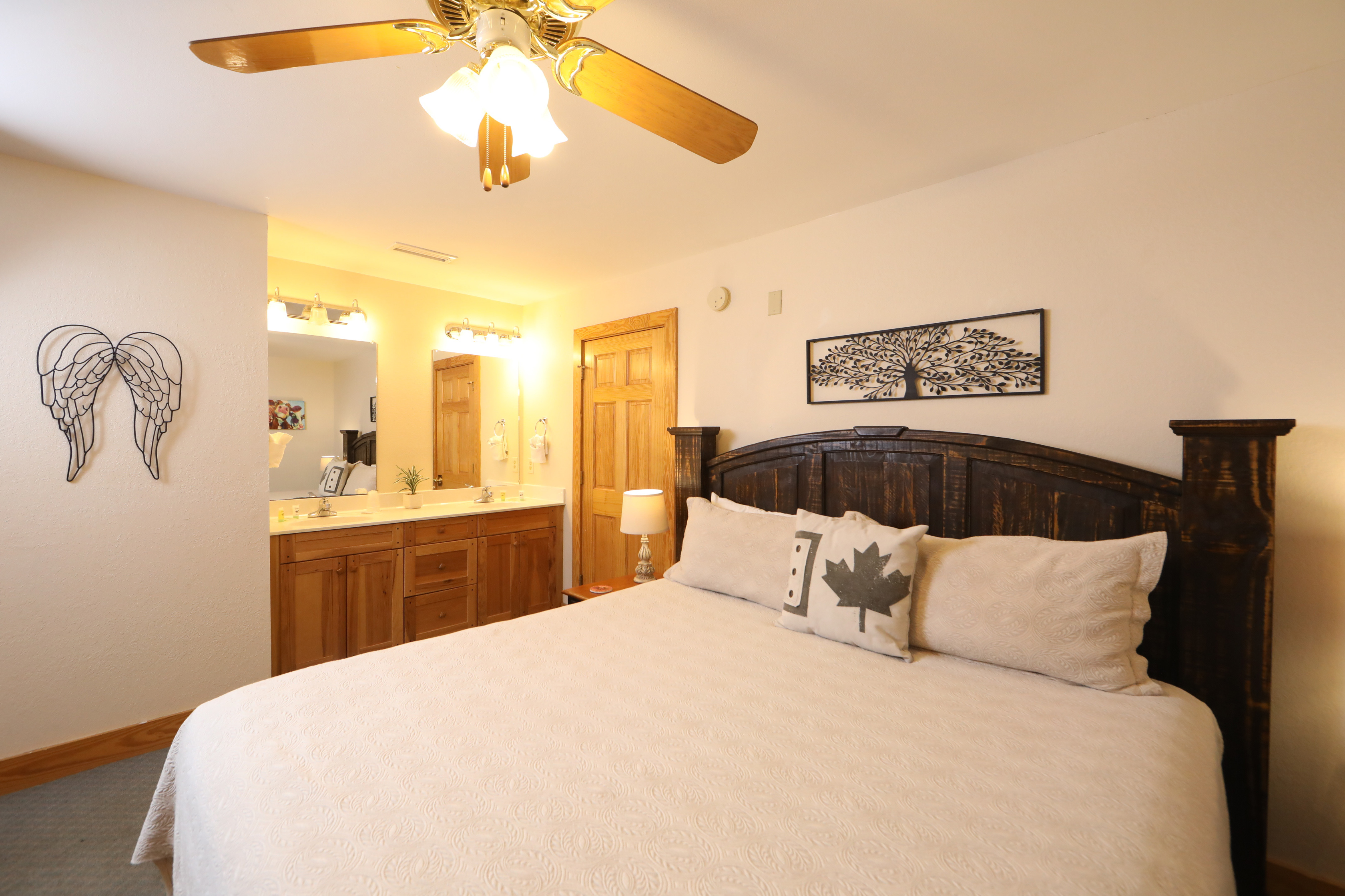 Oak Tree Lodge | Photo 51