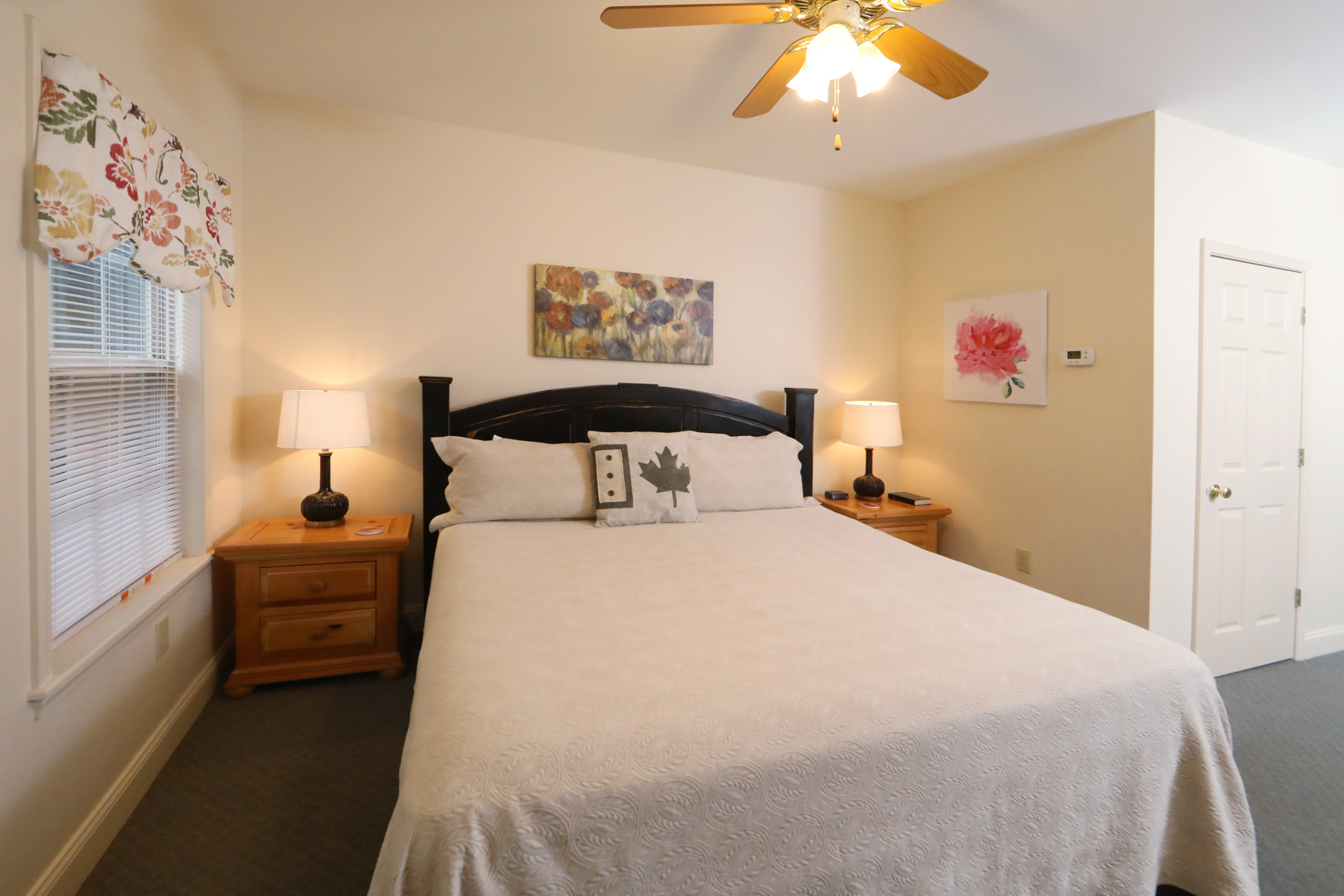 Oak Tree Lodge | Photo 53