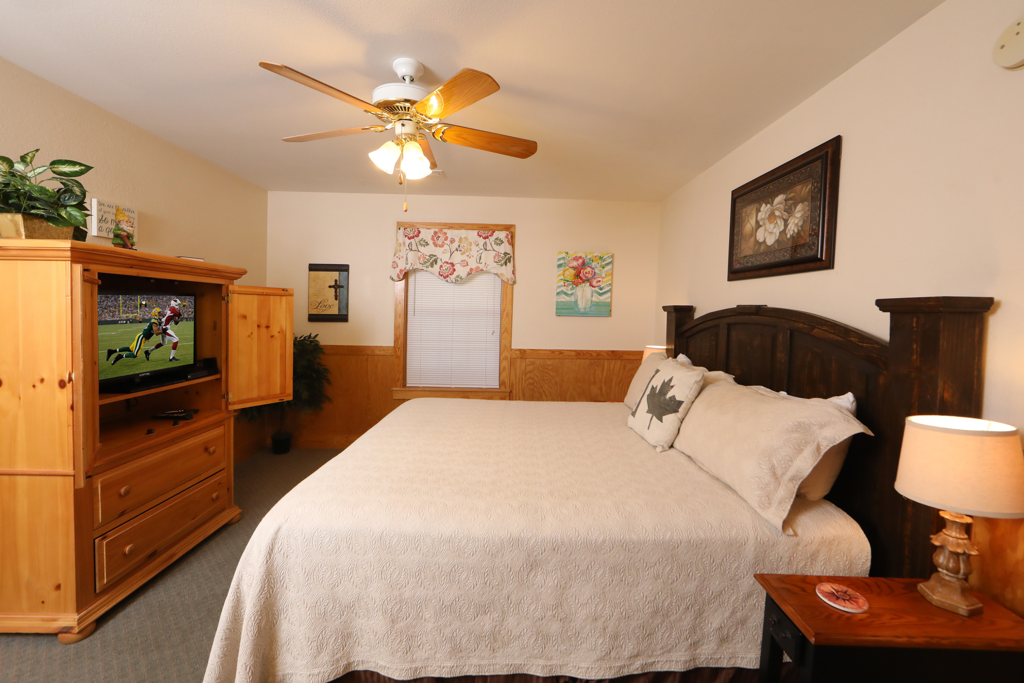 Oak Tree Lodge | Photo 48