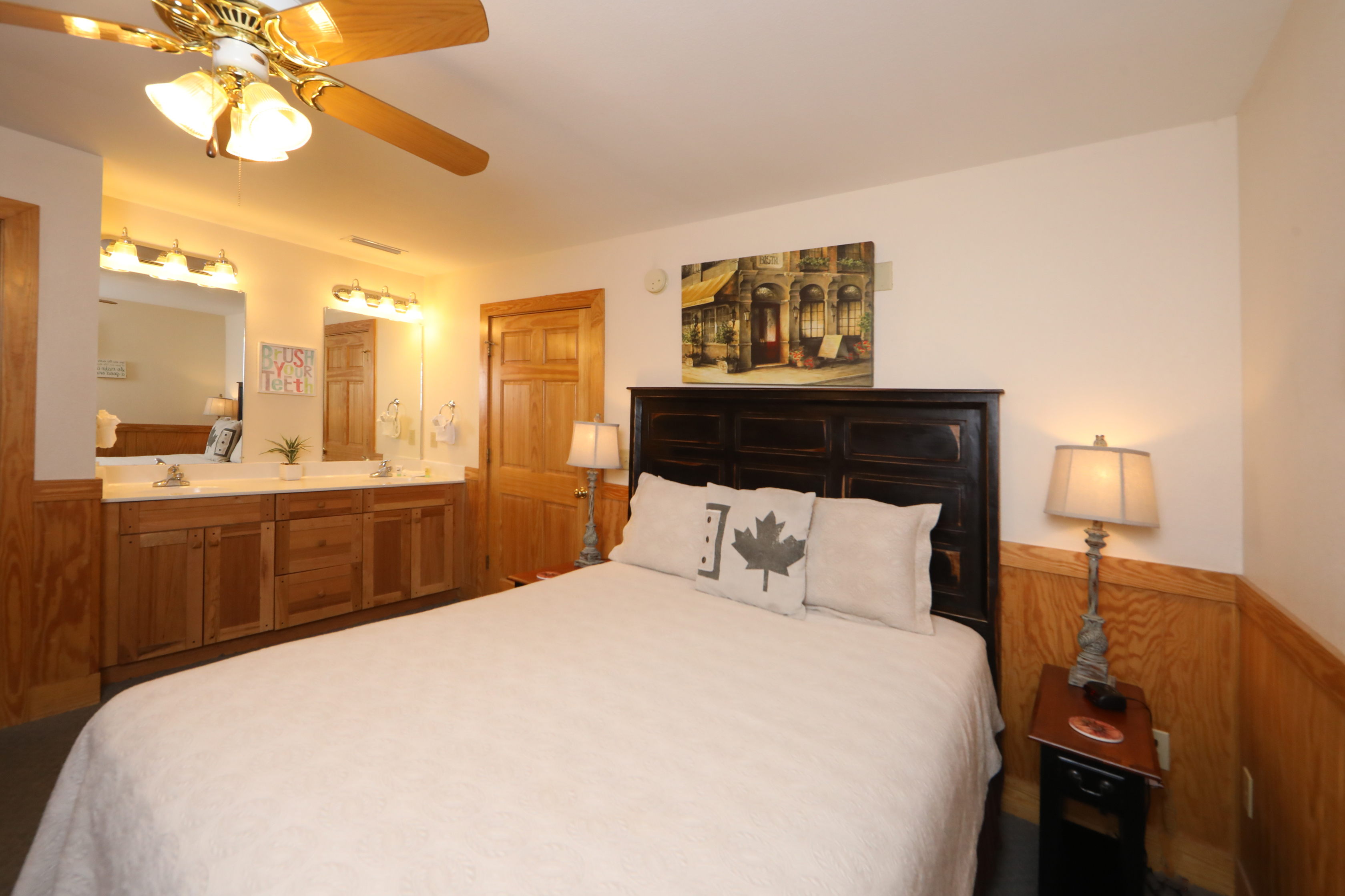 Oak Tree Lodge | Photo 35