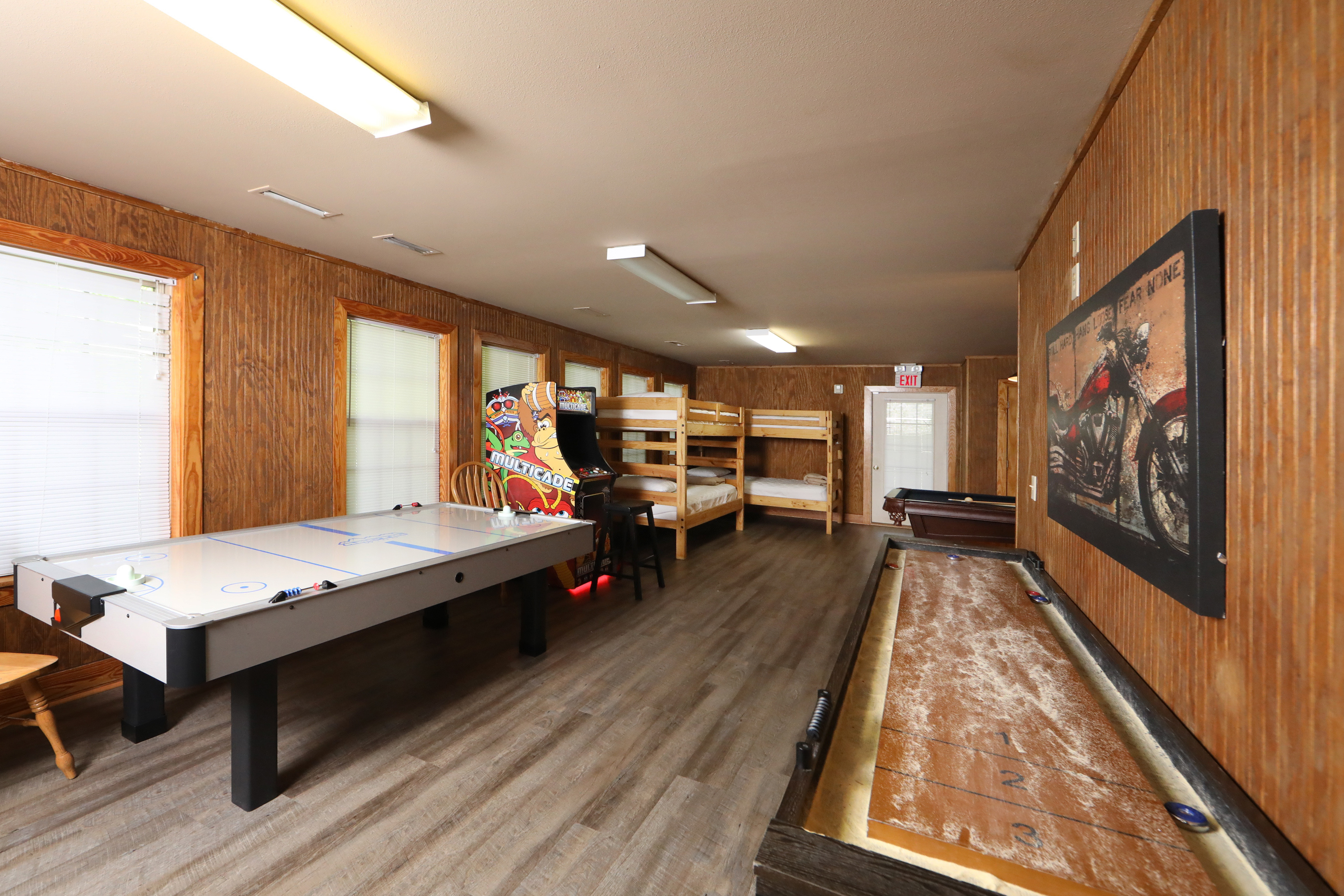 Oak Tree Lodge | Photo 28