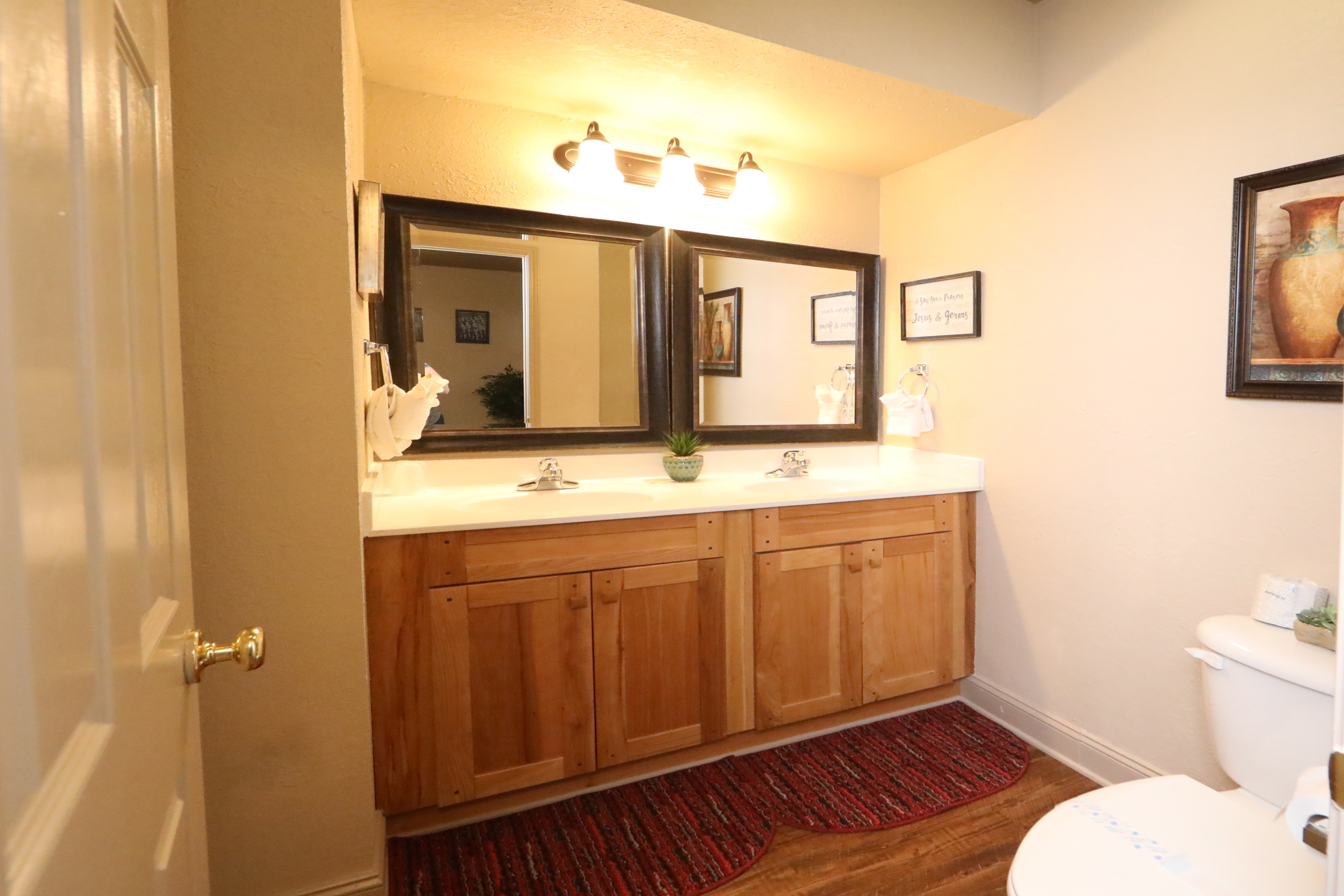 Oak Tree Lodge | Photo 77