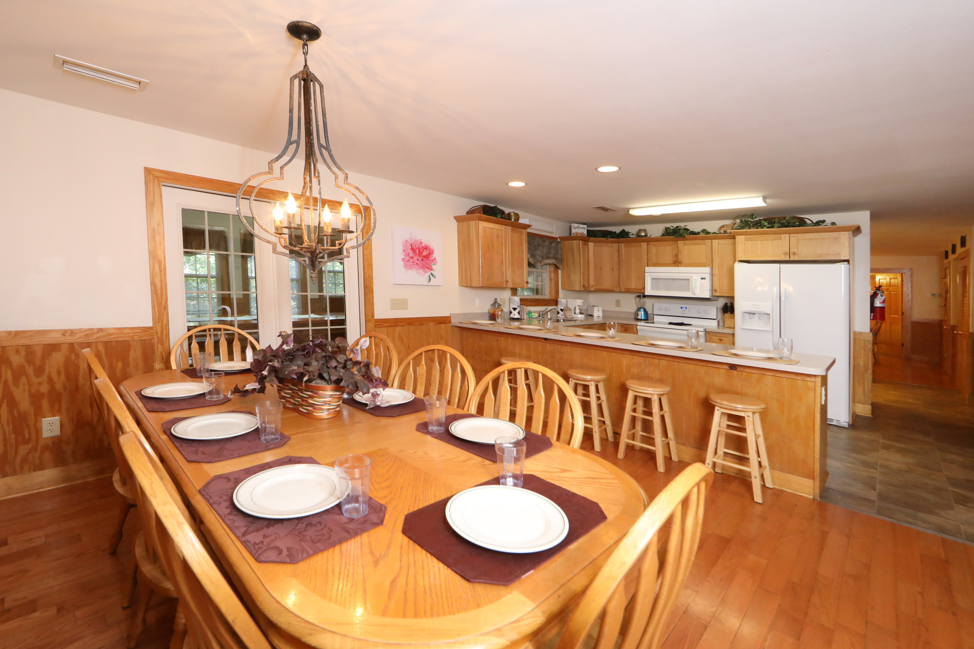 Oak Tree Lodge | Photo 10