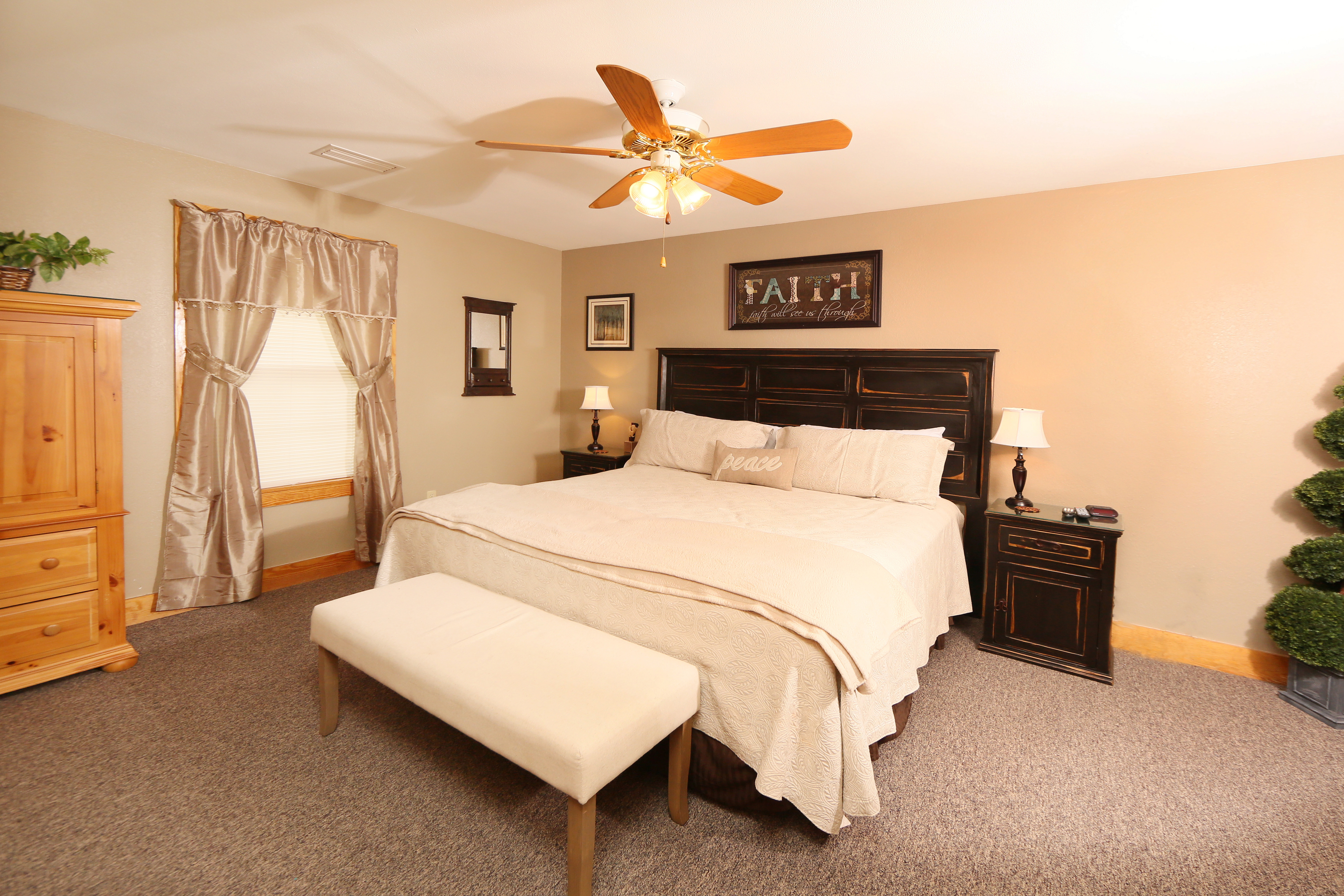 Pinnacle View 7A | Photo 10