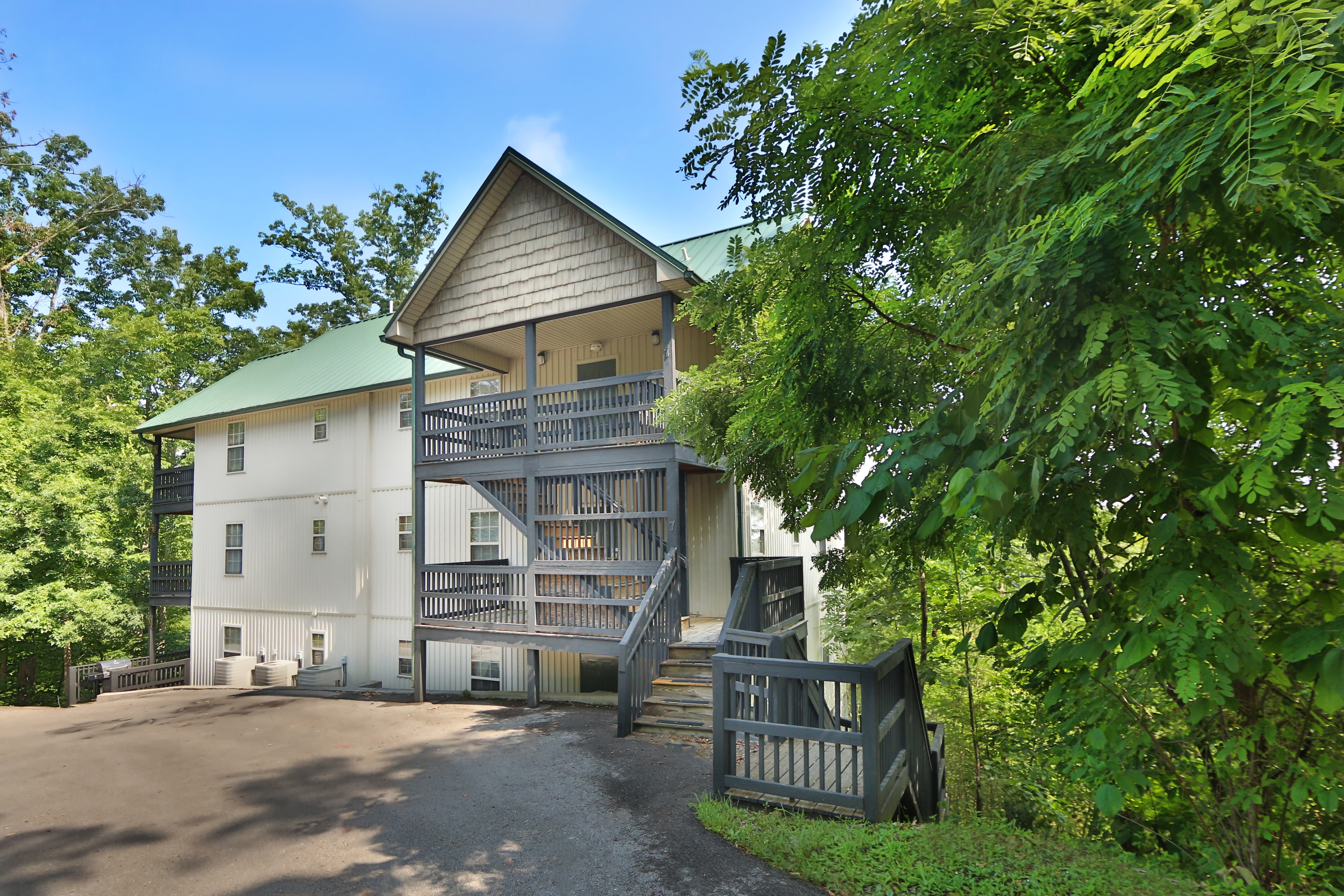 Pinnacle View 7B | Photo 28