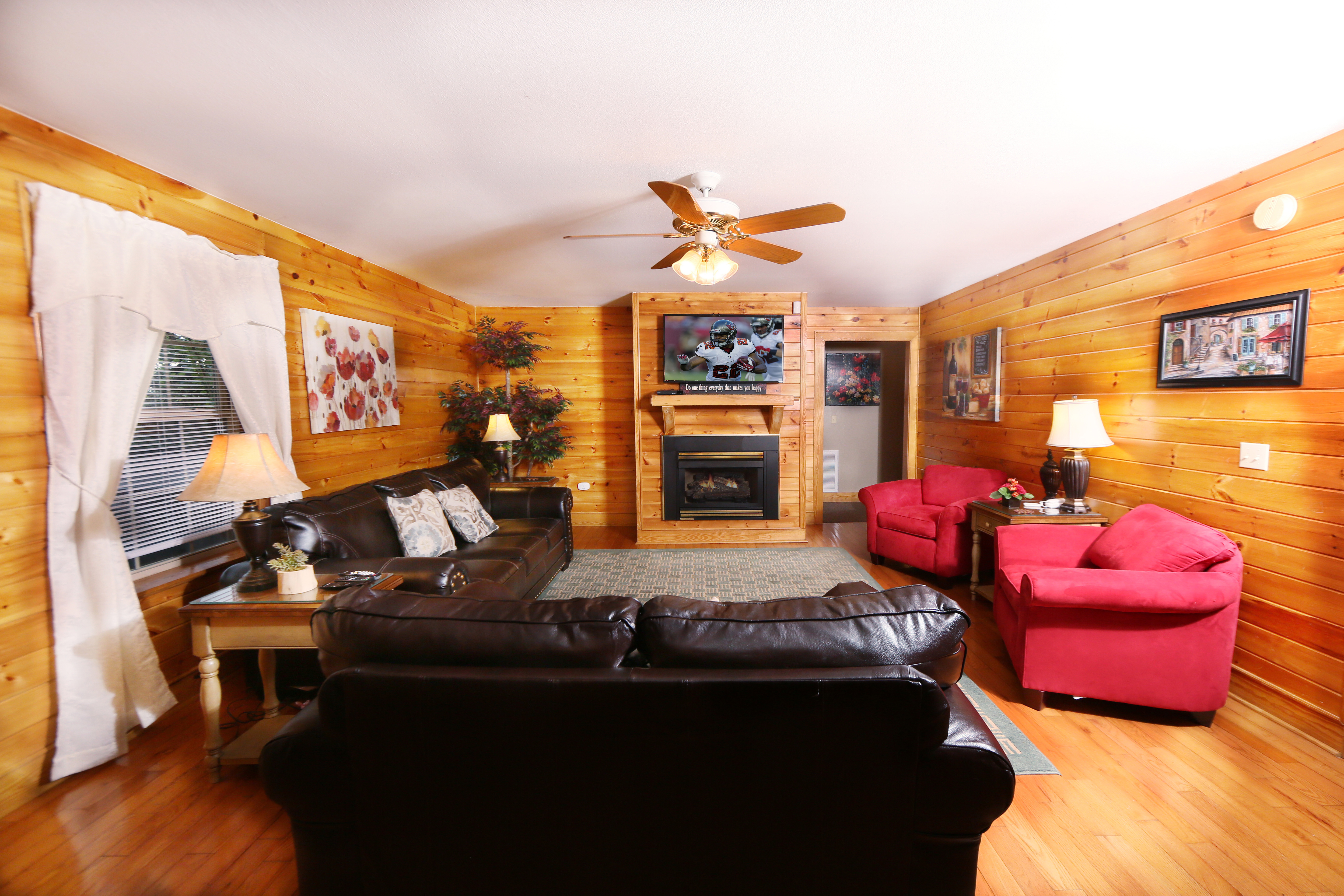 Pinnacle View 7C | Photo 6