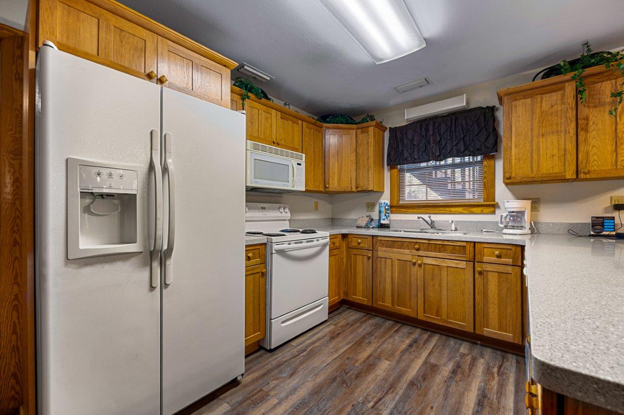 Poplar Point 12A | Photo 9