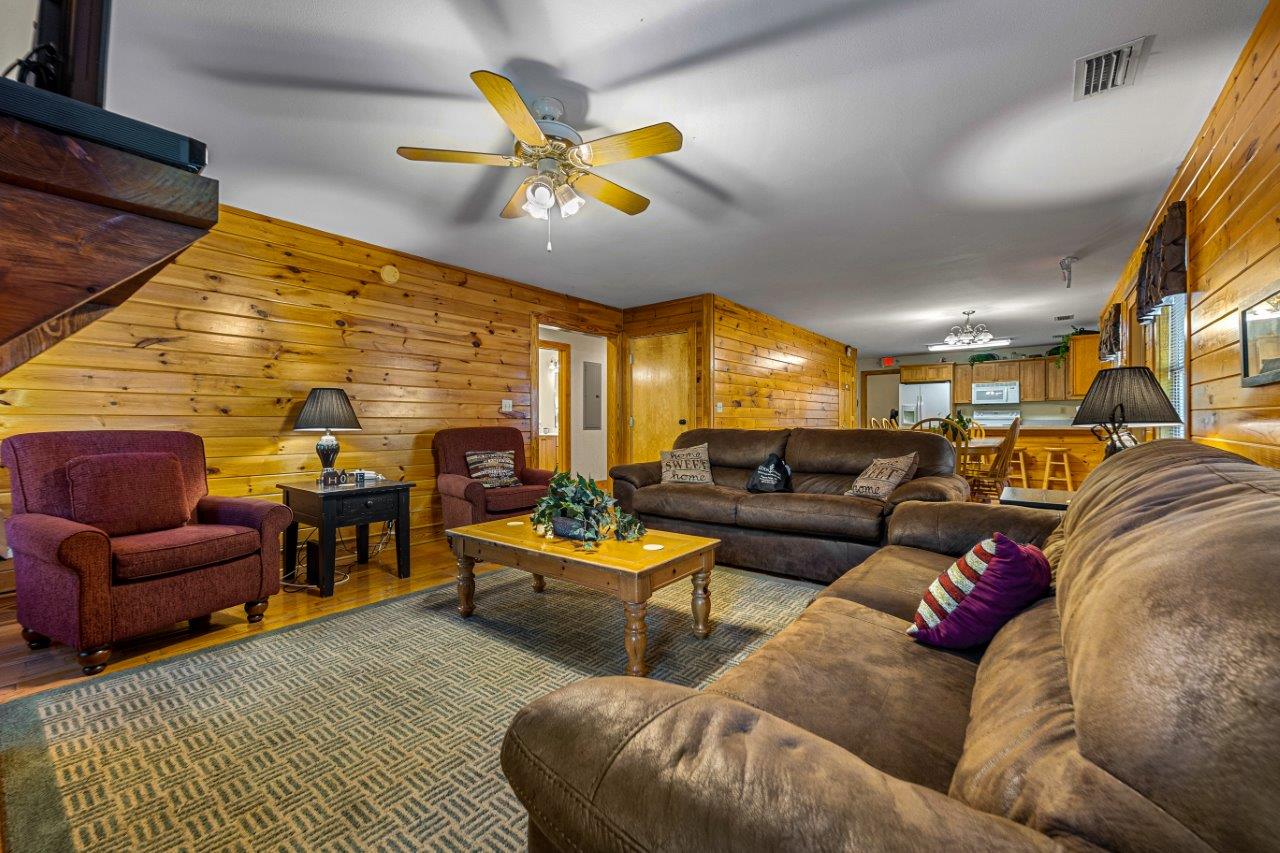 Poplar Point 12A | Photo 3