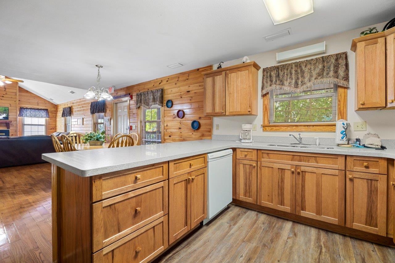 Poplar Point 12B | Photo 8