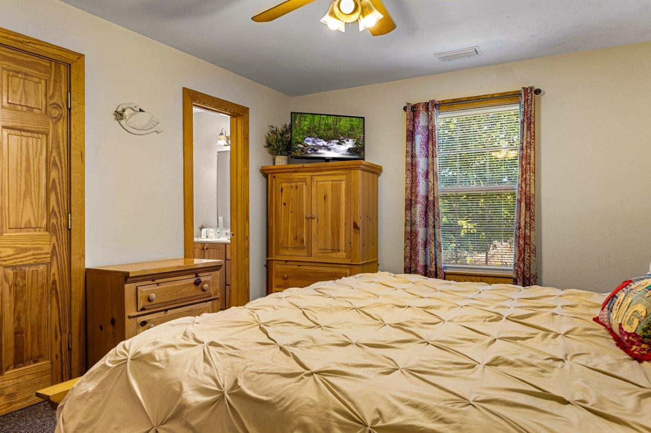 Poplar Point 12C | Photo 16