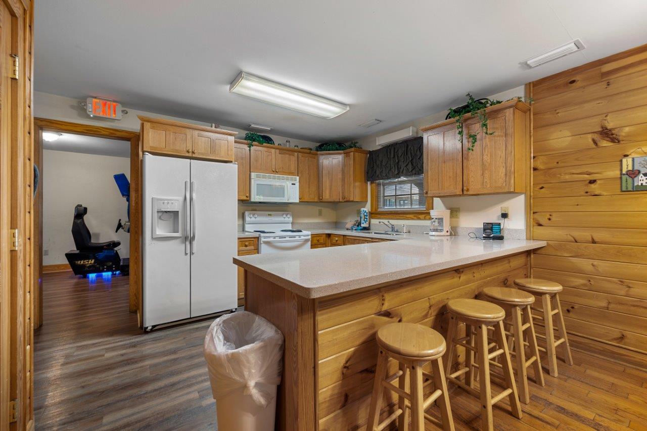Poplar Point 12C | Photo 10