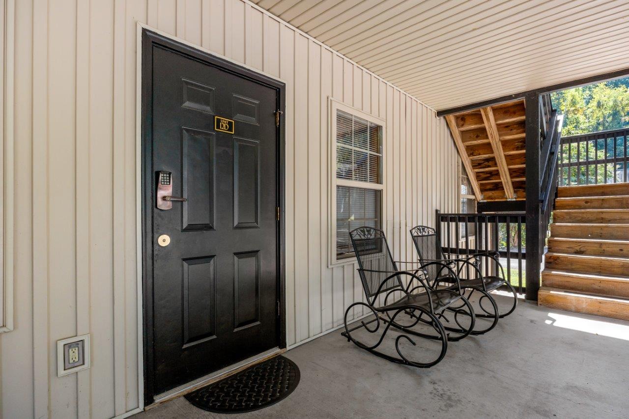 Poplar Point 12D | Photo 25