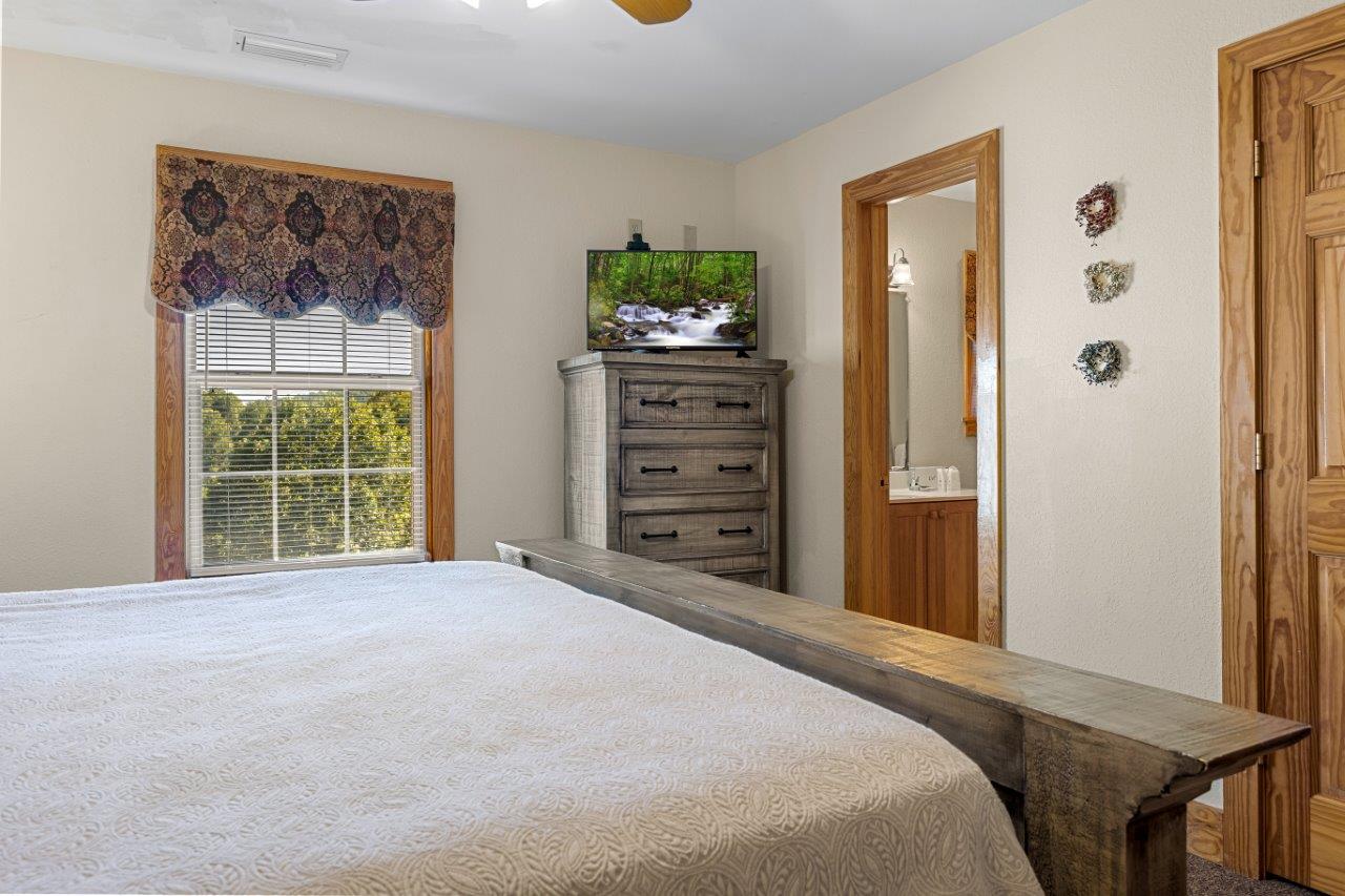 Poplar Point 12D | Photo 6