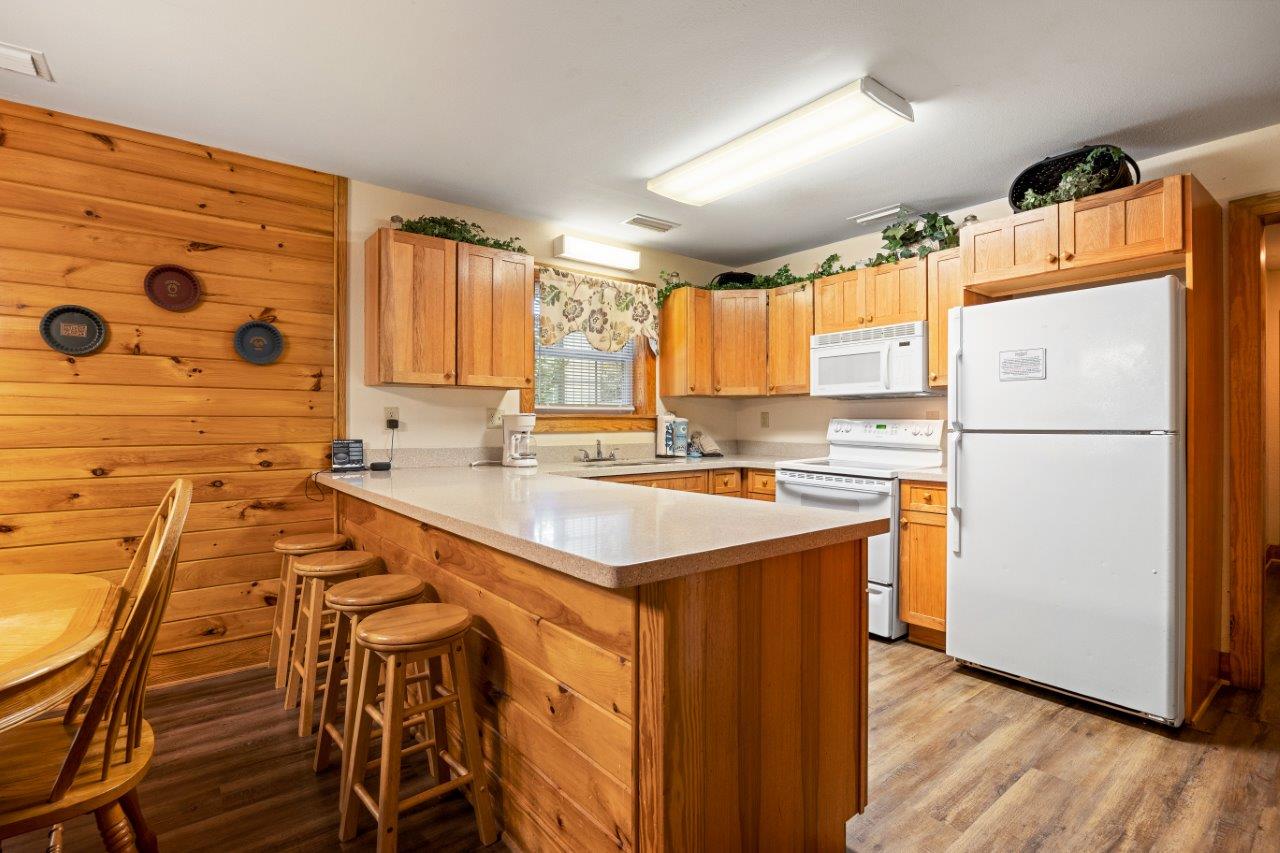 Poplar Point 12E | Photo 8