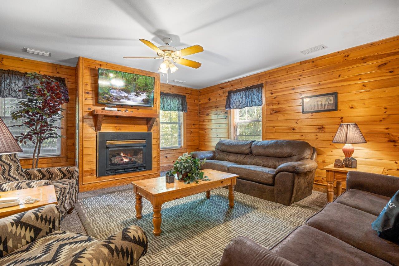 Poplar Point 12E | Photo 2