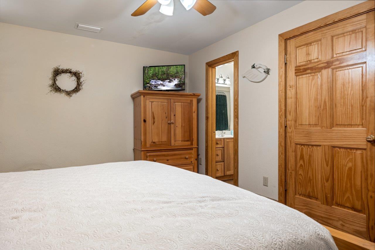 Poplar Point 12E | Photo 12
