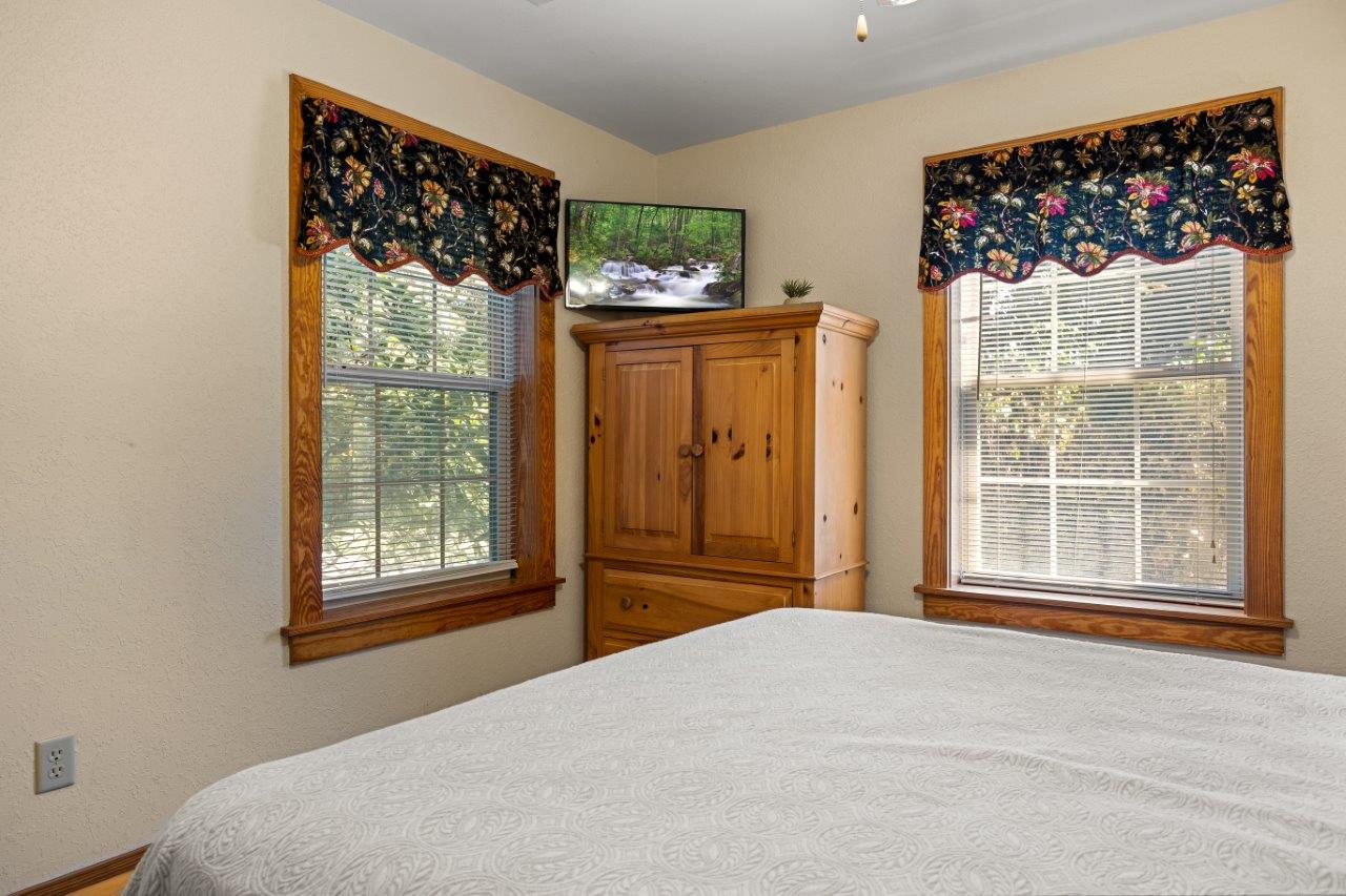 Poplar Point 12E | Photo 22