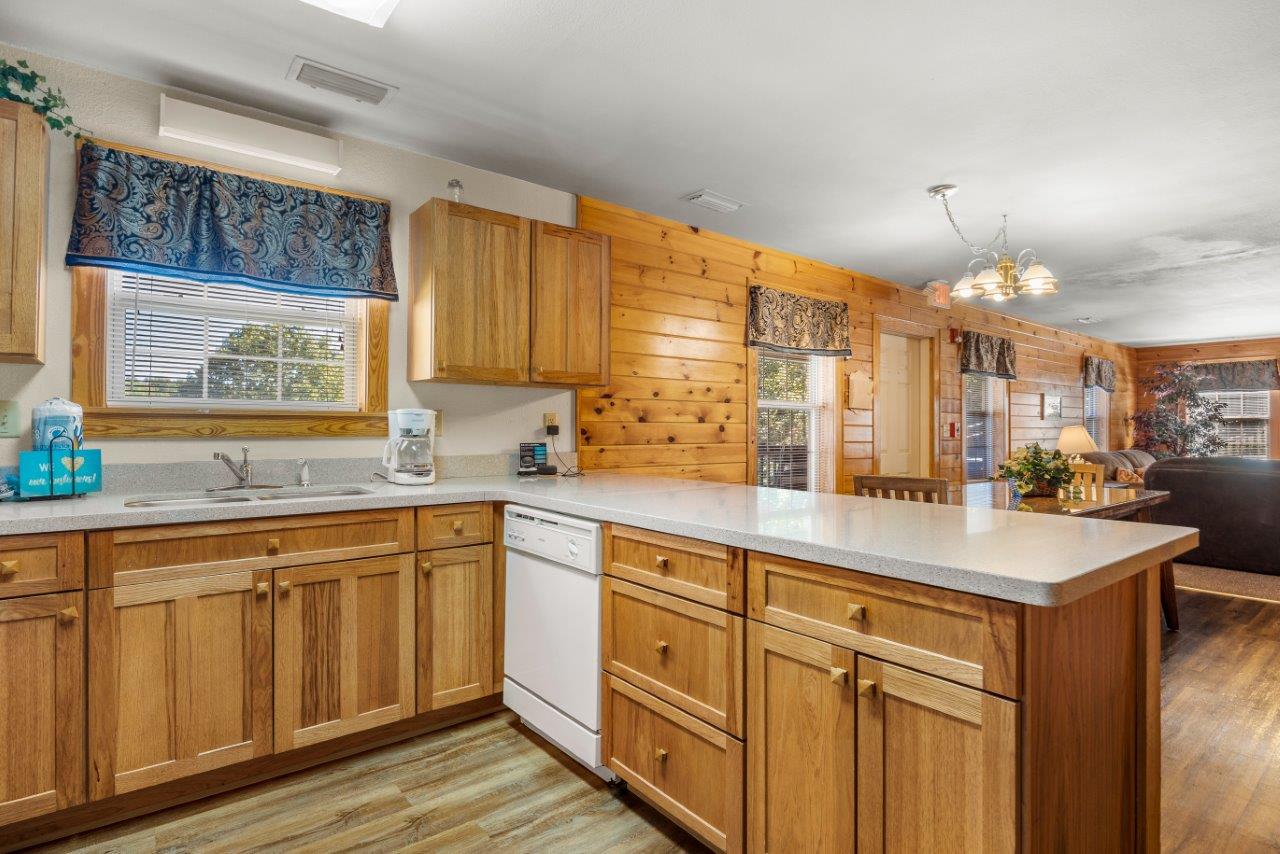Poplar Point 12F | Photo 11