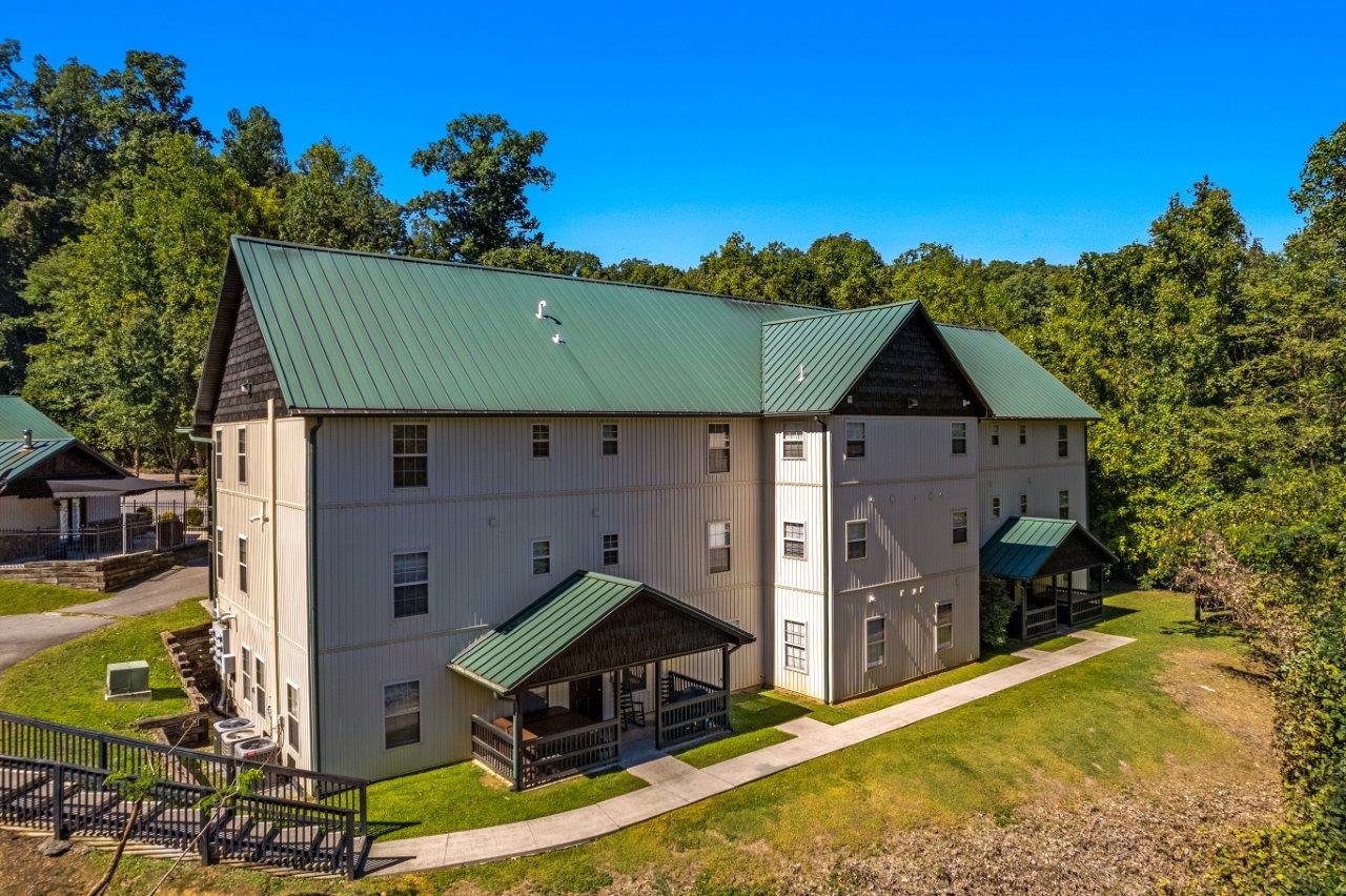 Poplar Point 12F | Photo 29