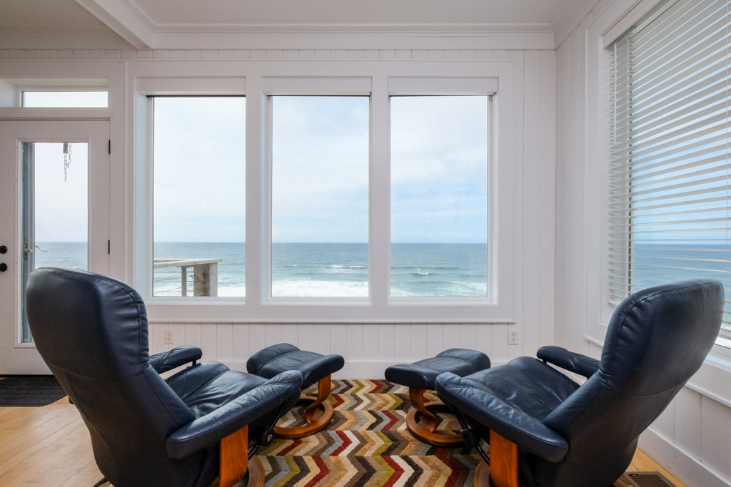 Seabird Cottage Beach House Rental A1 Beach Rentals Lincoln City Oregon