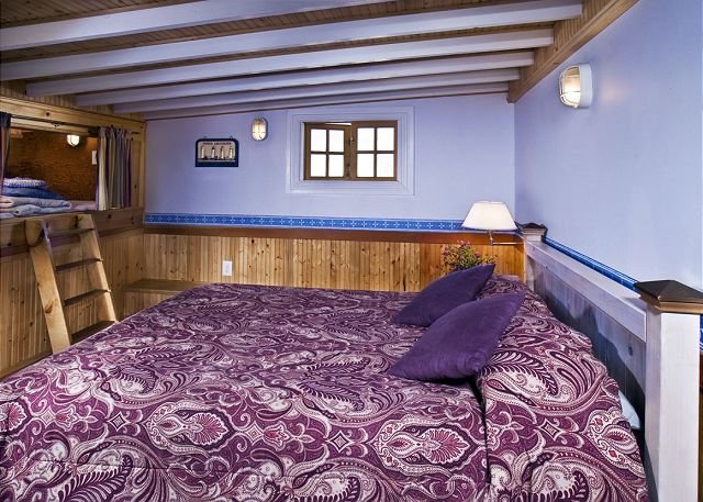 Image 1 of 2 Queen bdrms