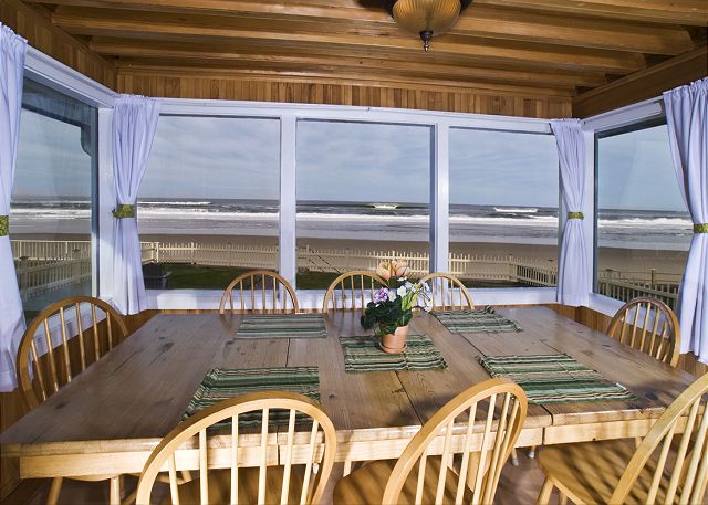 Image Beachfront dining for 8