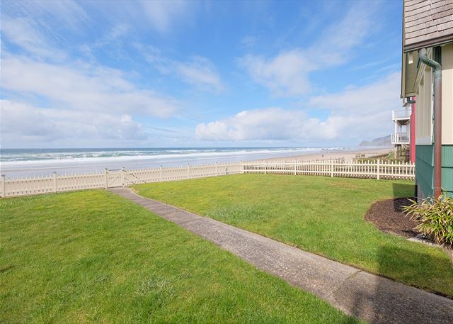 Image Path to the beach