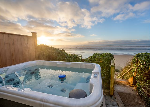 Image Hot tub on the beachfront