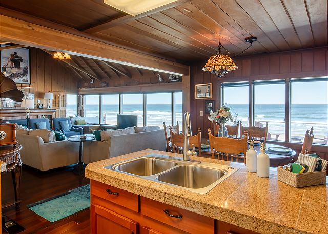 Image Do your meal prep while watching for whales