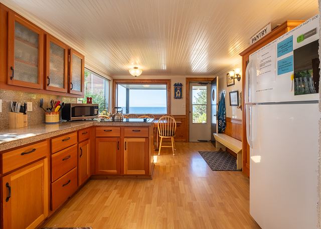 Image Large kitchen area and dining